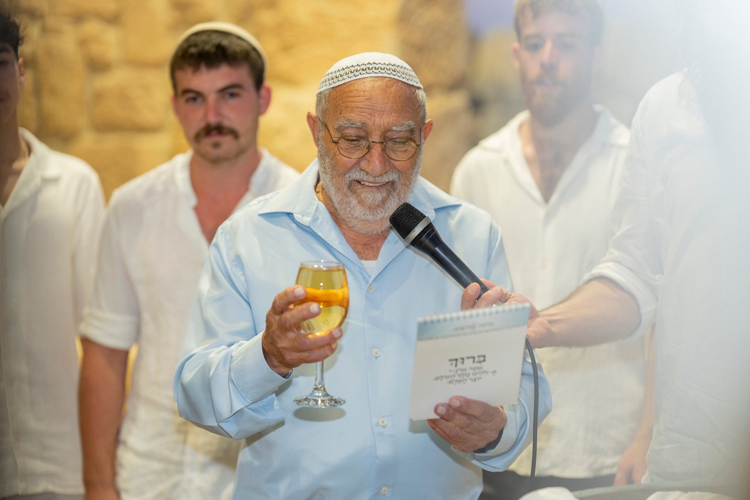 עדן ושלהבת. יוסף מזרחי צילום חתונה, ברית וזוגיות. צלם מקצועי שאוהב להוציא אתכם הכי יפים ברגעים הכי מרגשים