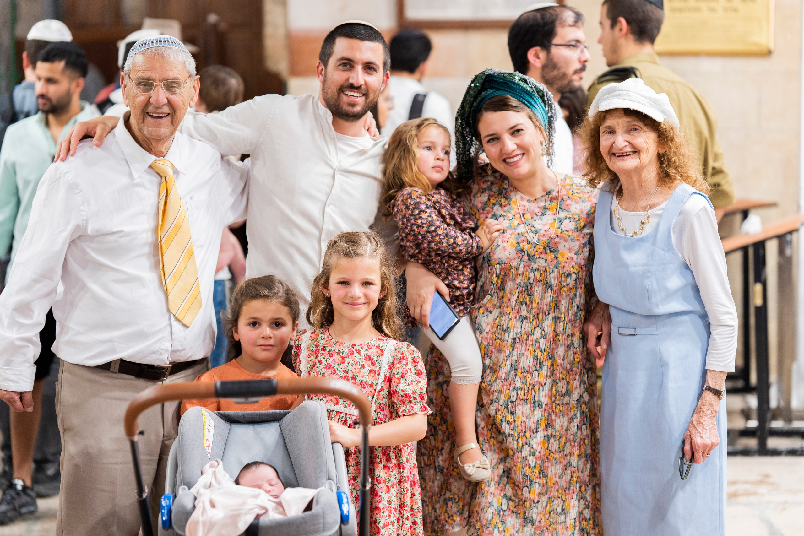 הברית של נחמן חזן. יוסף מזרחי צילום חתונה, ברית וזוגיות. צלם מקצועי שאוהב להוציא אתכם הכי יפים ברגעים הכי מרגשים