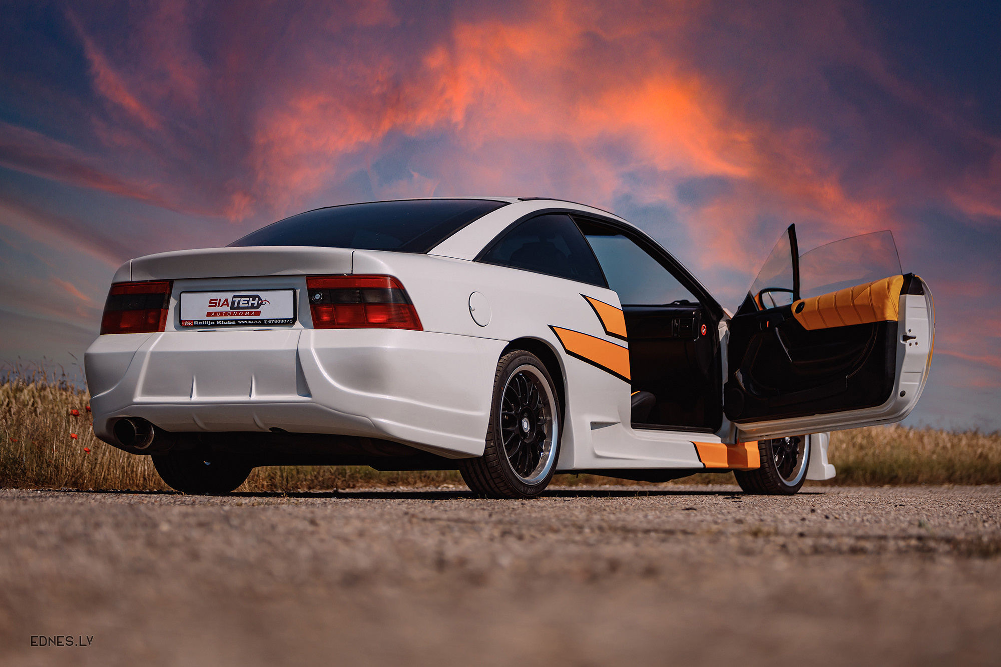 Opel Calibra. Photographer Eduard Nesterov