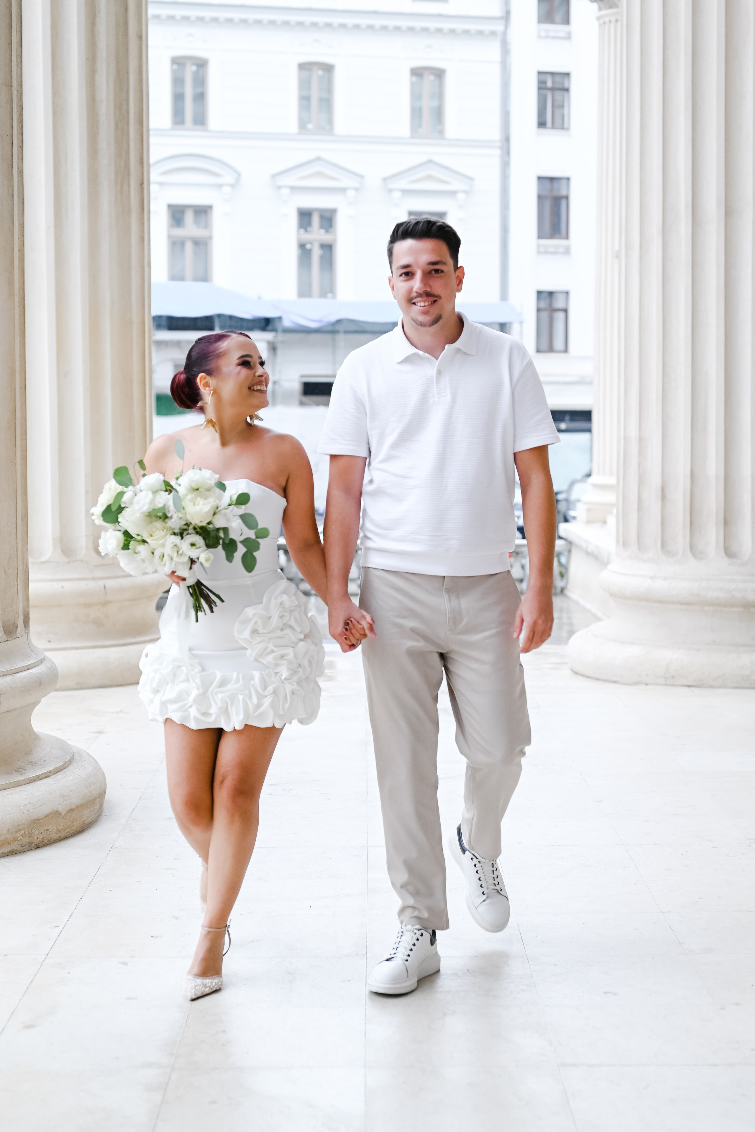 Sedinta Save the Date Medeea si Sebastian, Ateneul Roman. Ana Maria Dragan Fotograf Evenimente