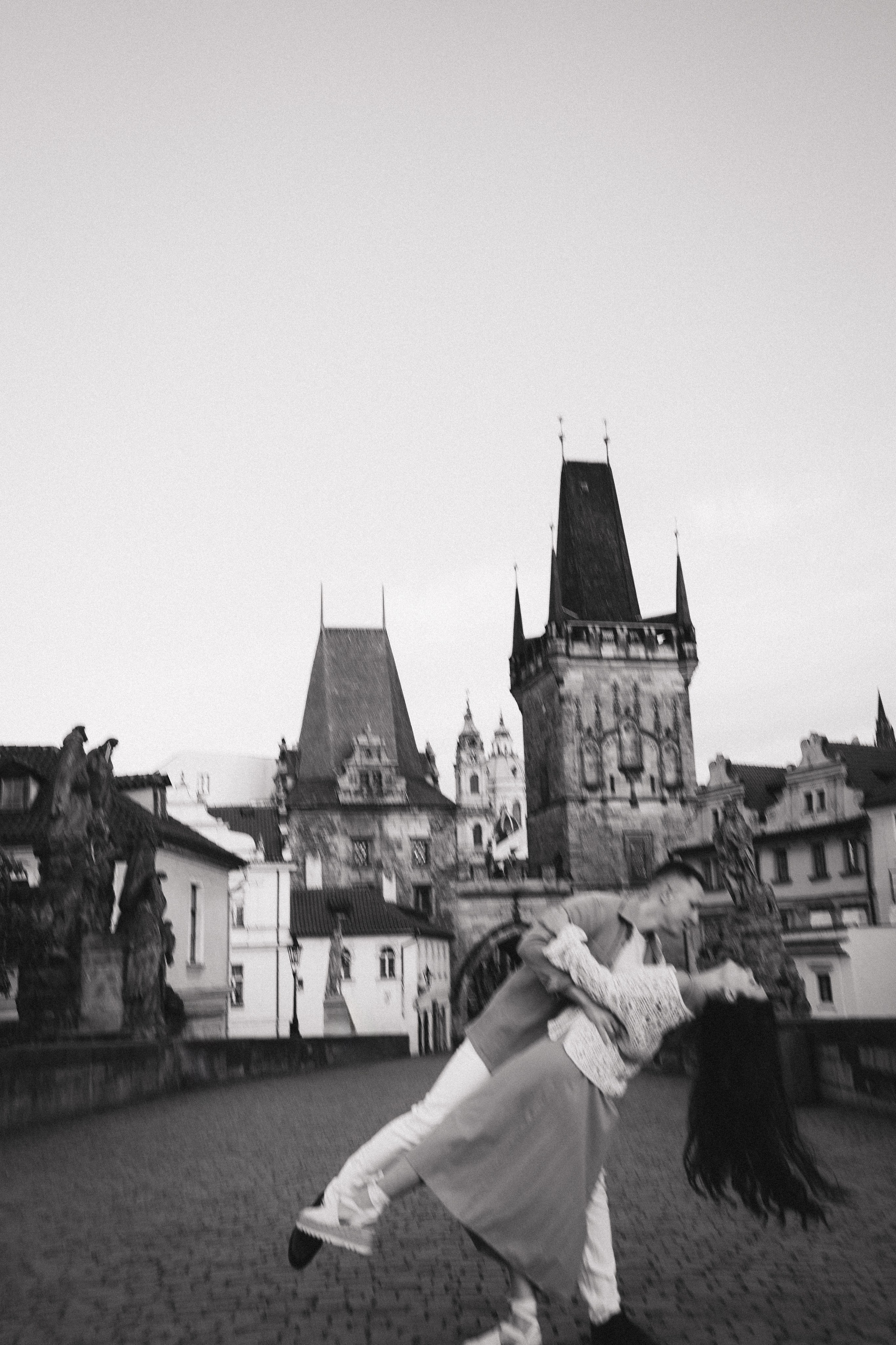 Praha Paar Shooting. Elumi Madeira Photographer