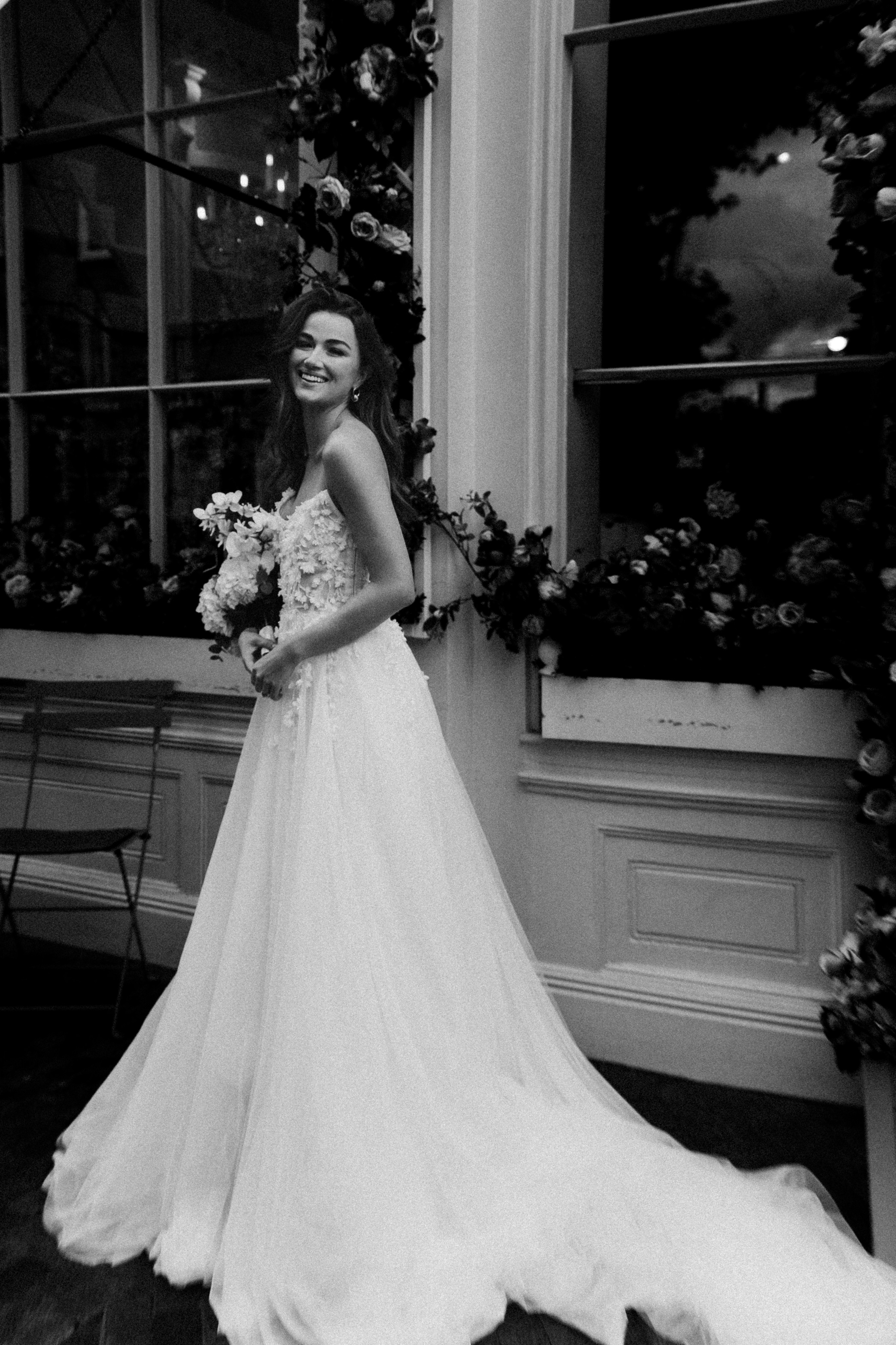 Elegant Wedding London Belgravia Elopement couple. Timeless Wedding & Event Photography from London to the world