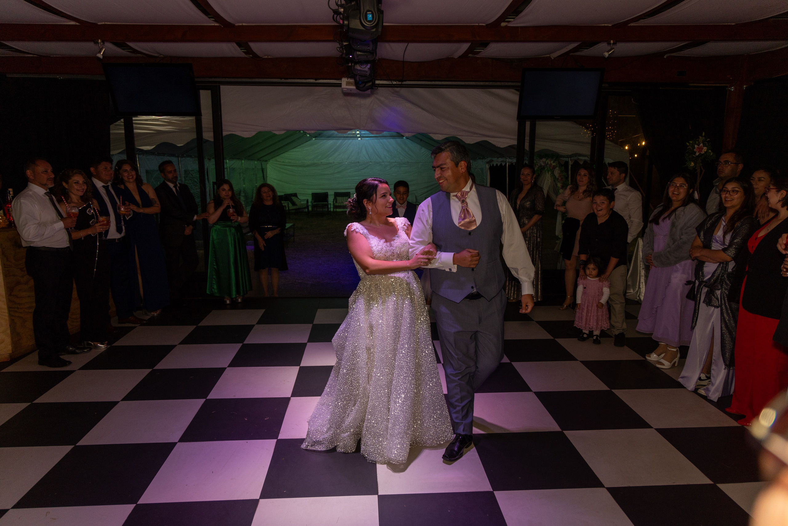 Katherin y Daniel. Dinka & Emilio - El arte de preservar lo que no se repite