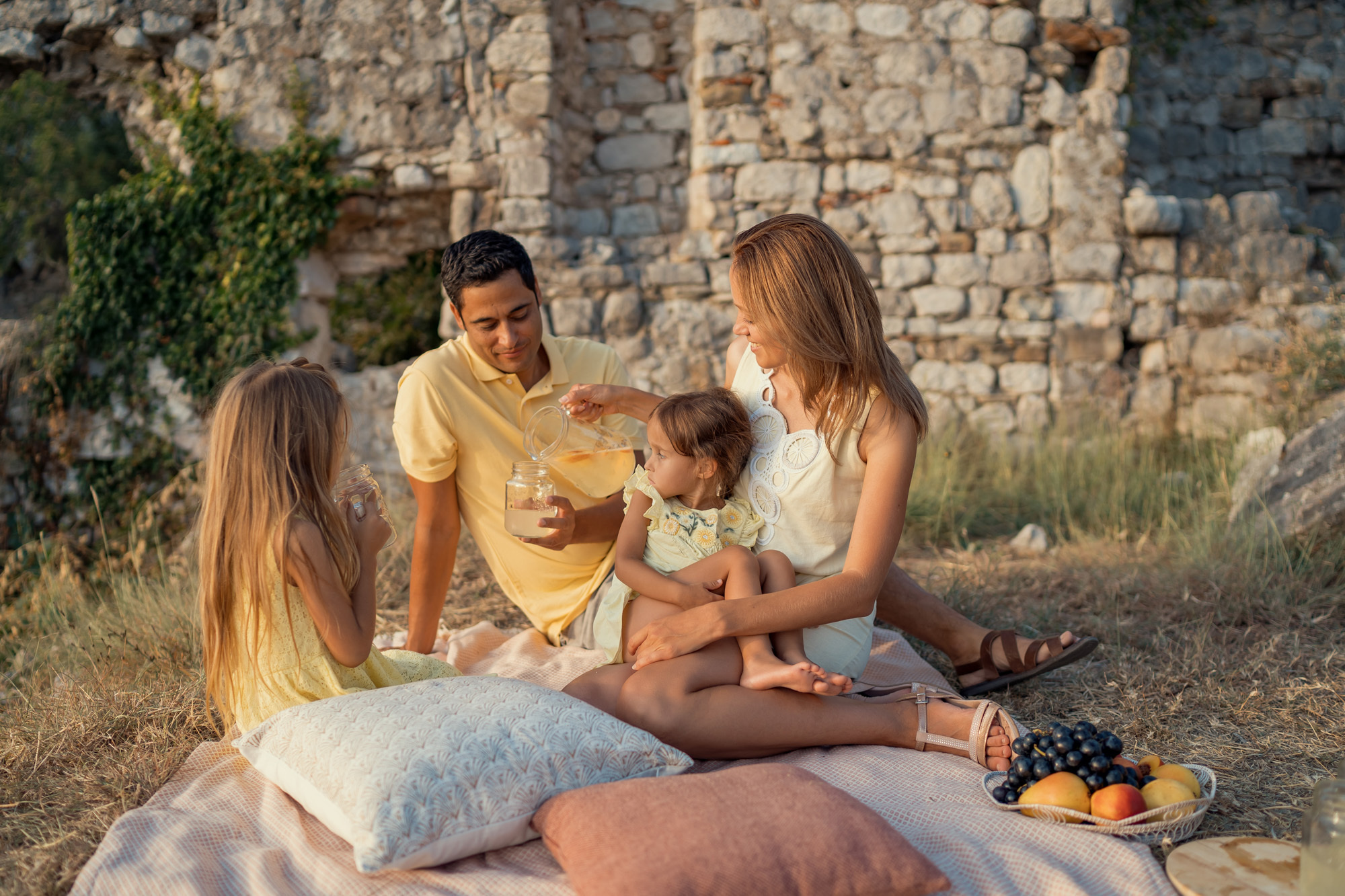 Familiephotosession i Gamlebyen i Bar