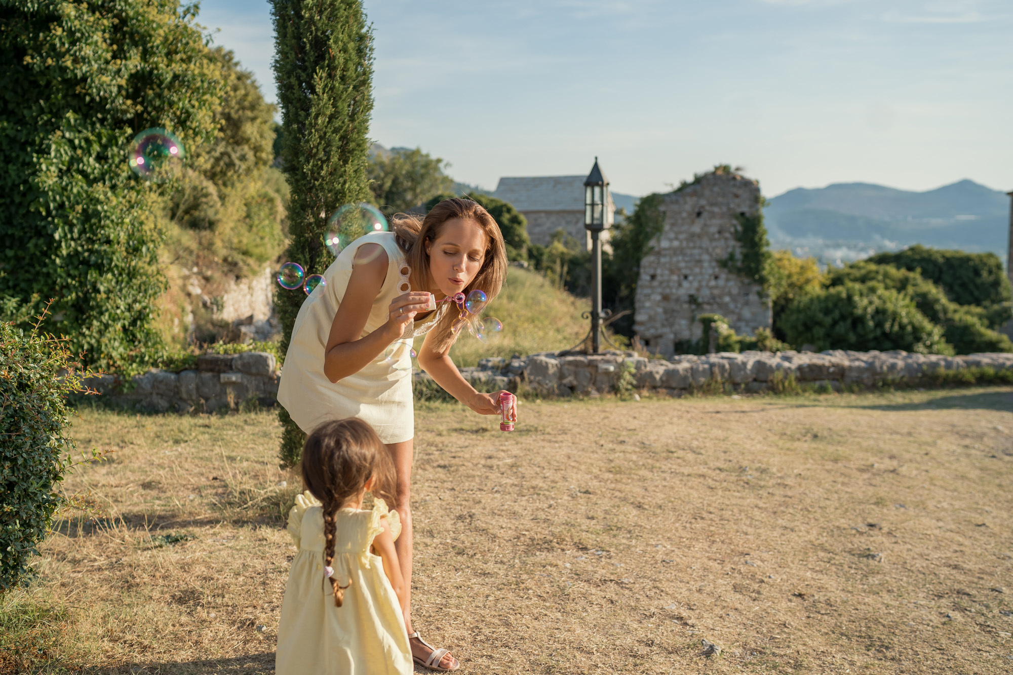 Familiephotosession i Gamlebyen i Bar