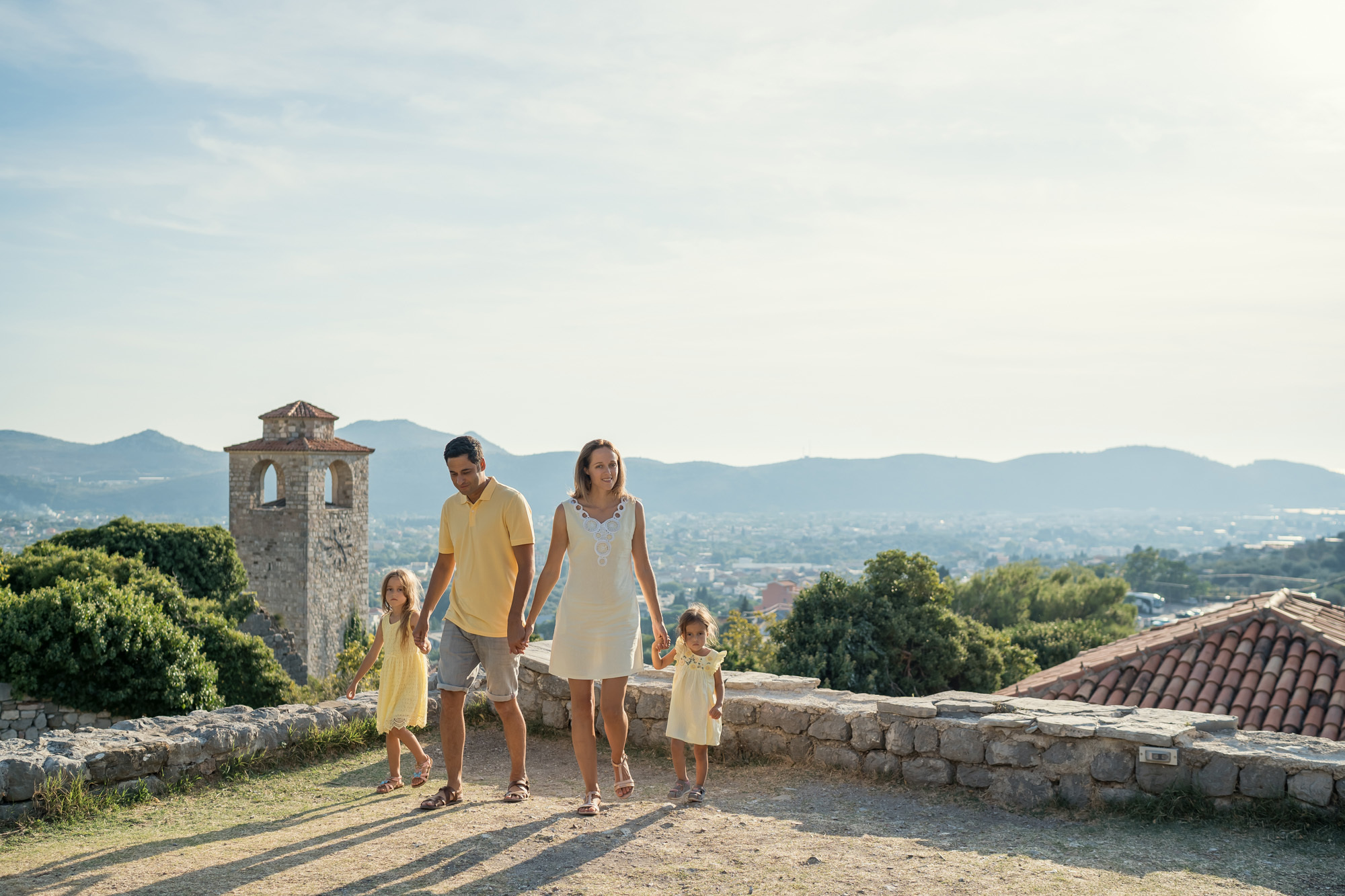 Familiephotosession i Gamlebyen i Bar
