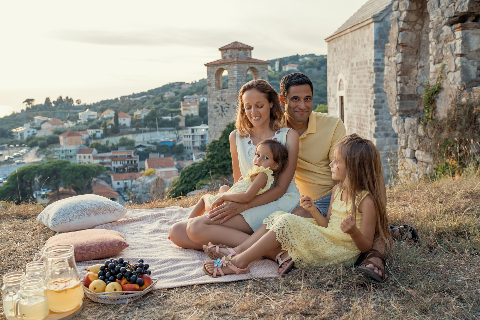 Familiephotosession i Gamlebyen i Bar
