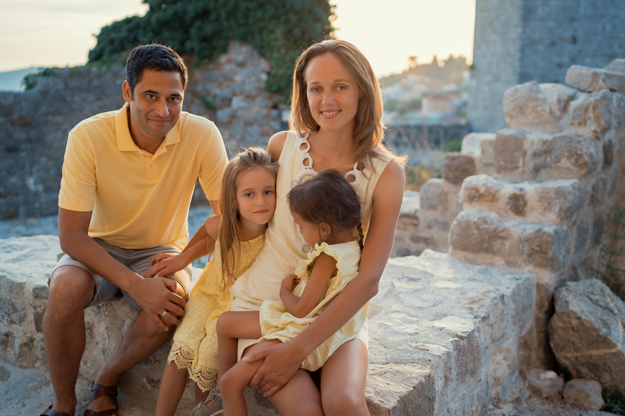 Familiephotosession i Gamlebyen i Bar