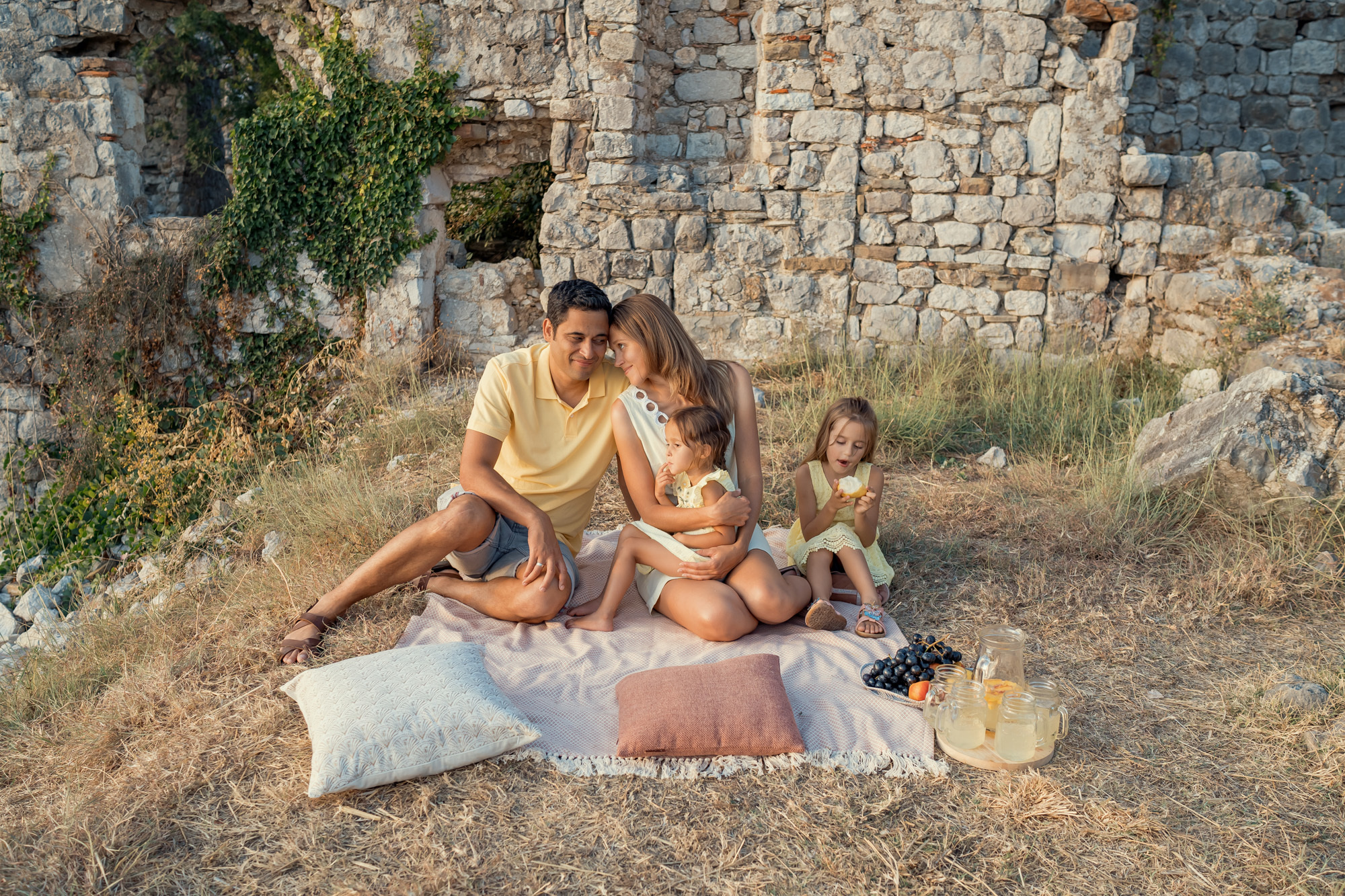 Familiephotosession i Gamlebyen i Bar