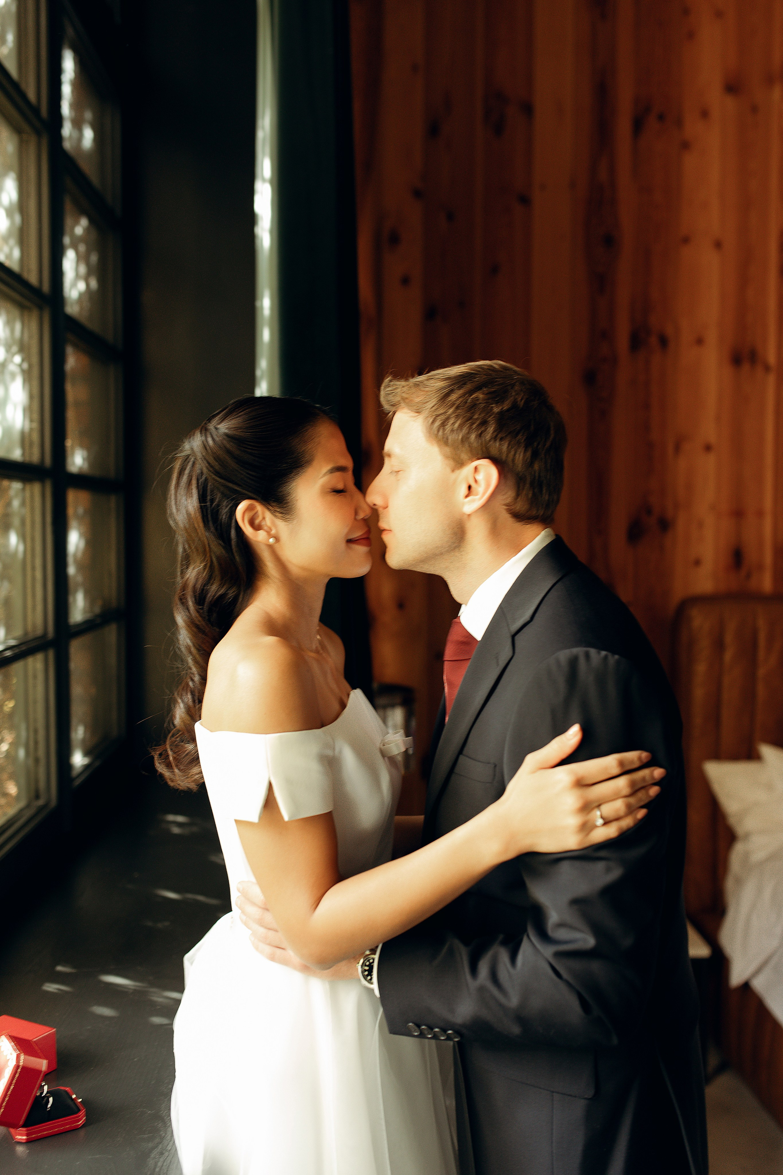 Yuri & Sara. Wedding photographer in Georgia