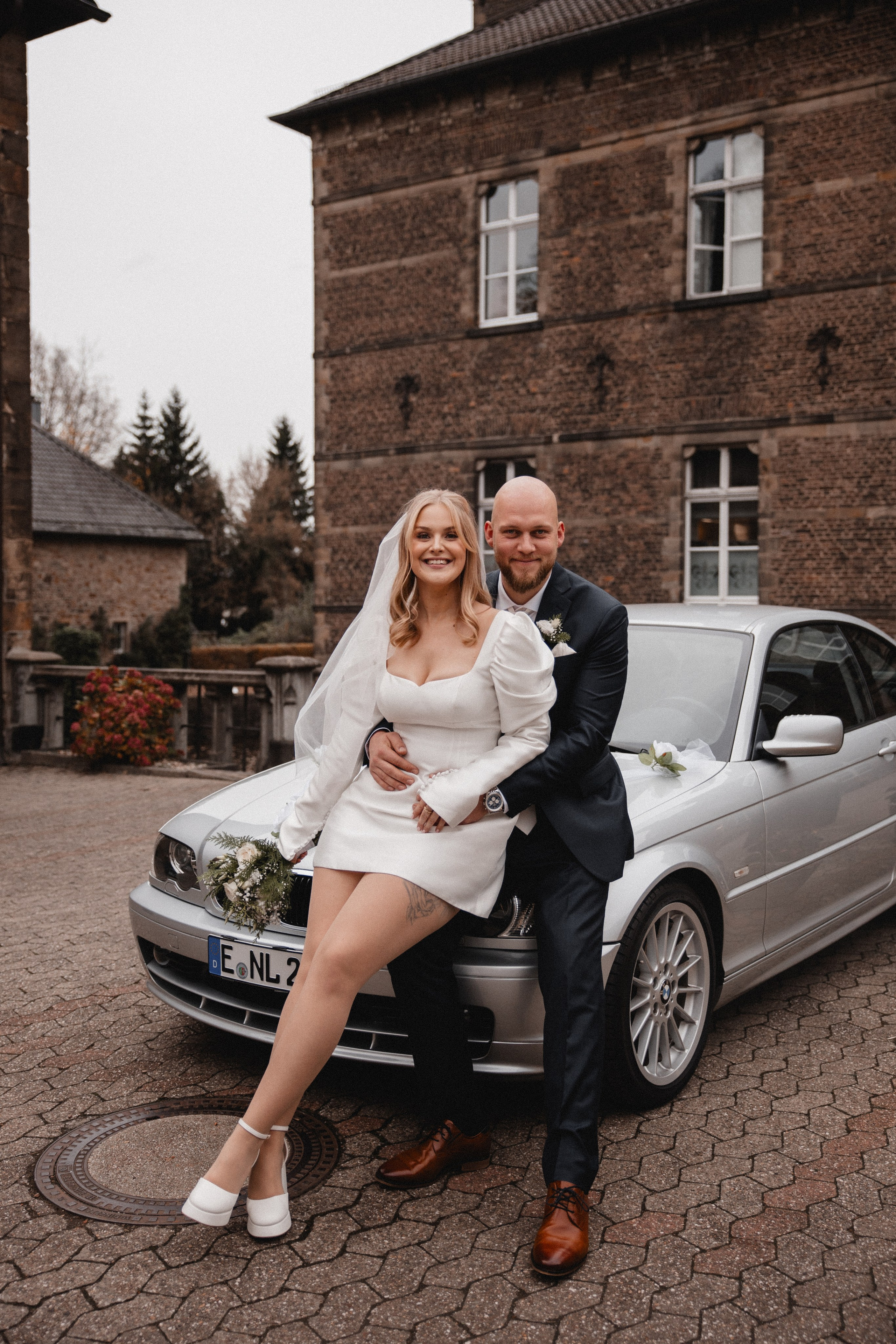 Louisa & Niklas | Schlosshotel Hugenpoet. Photographer in Bochum Dolia Halyna