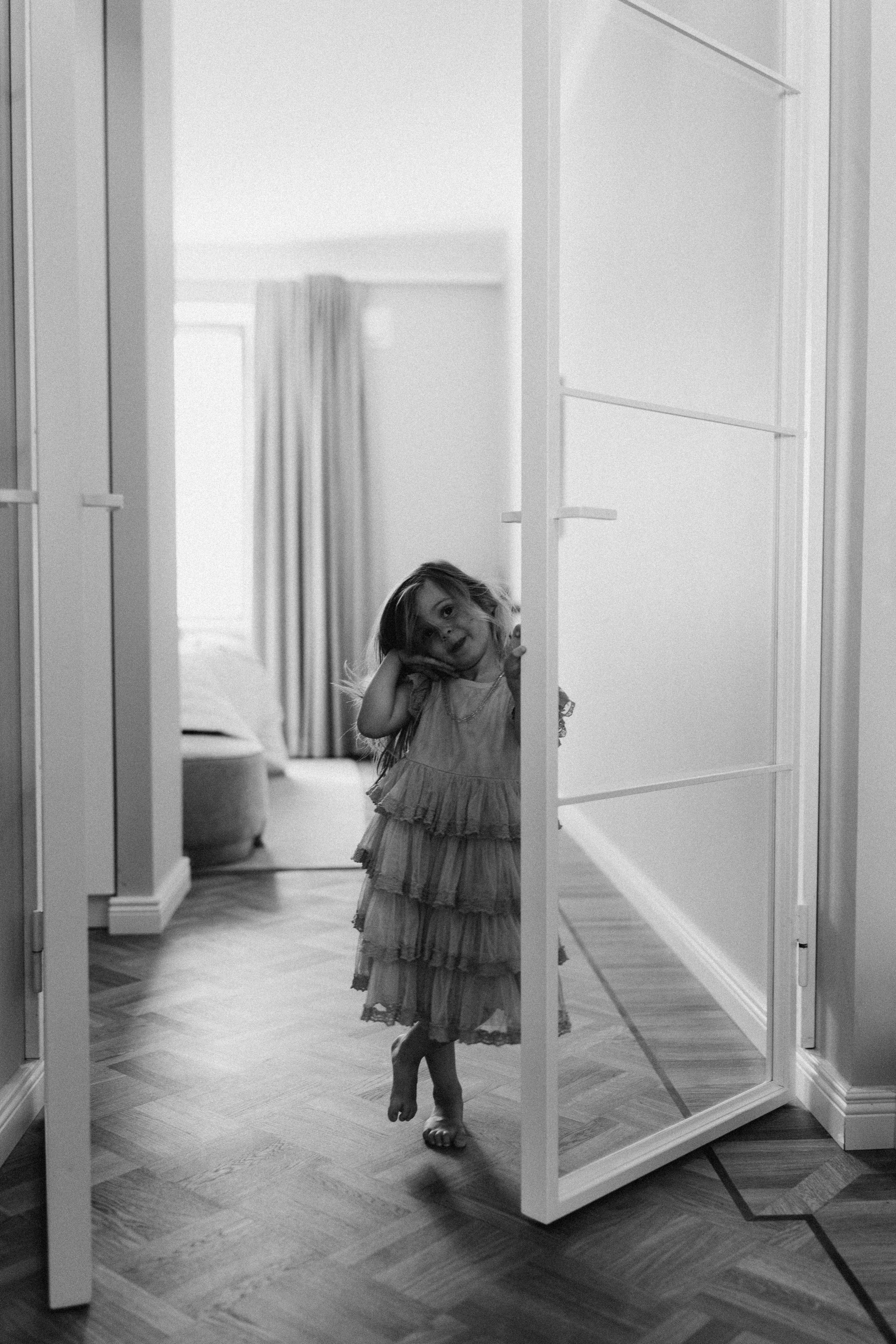 L&H. Wedding and potrait photographer in Helsinki Vickan O