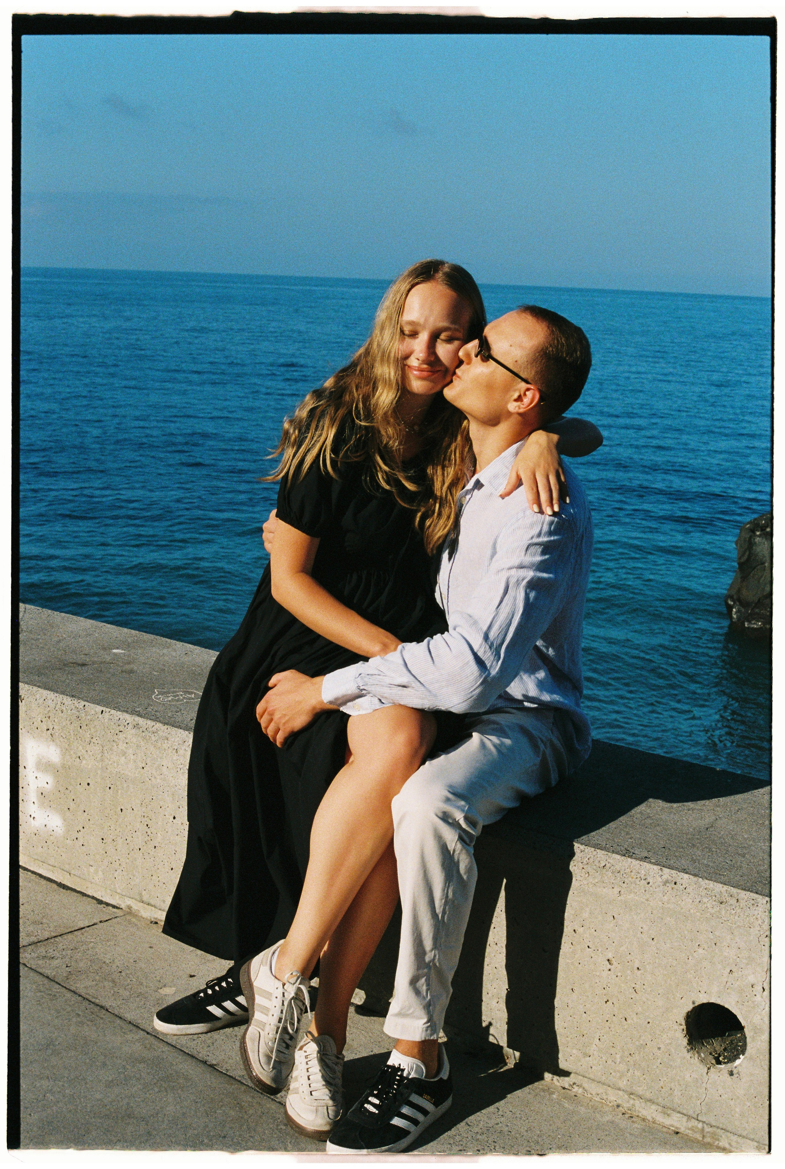 Maria and Nazar / FUJIFILM 400. Portrait photographer in Madeira — Marina Shtukina