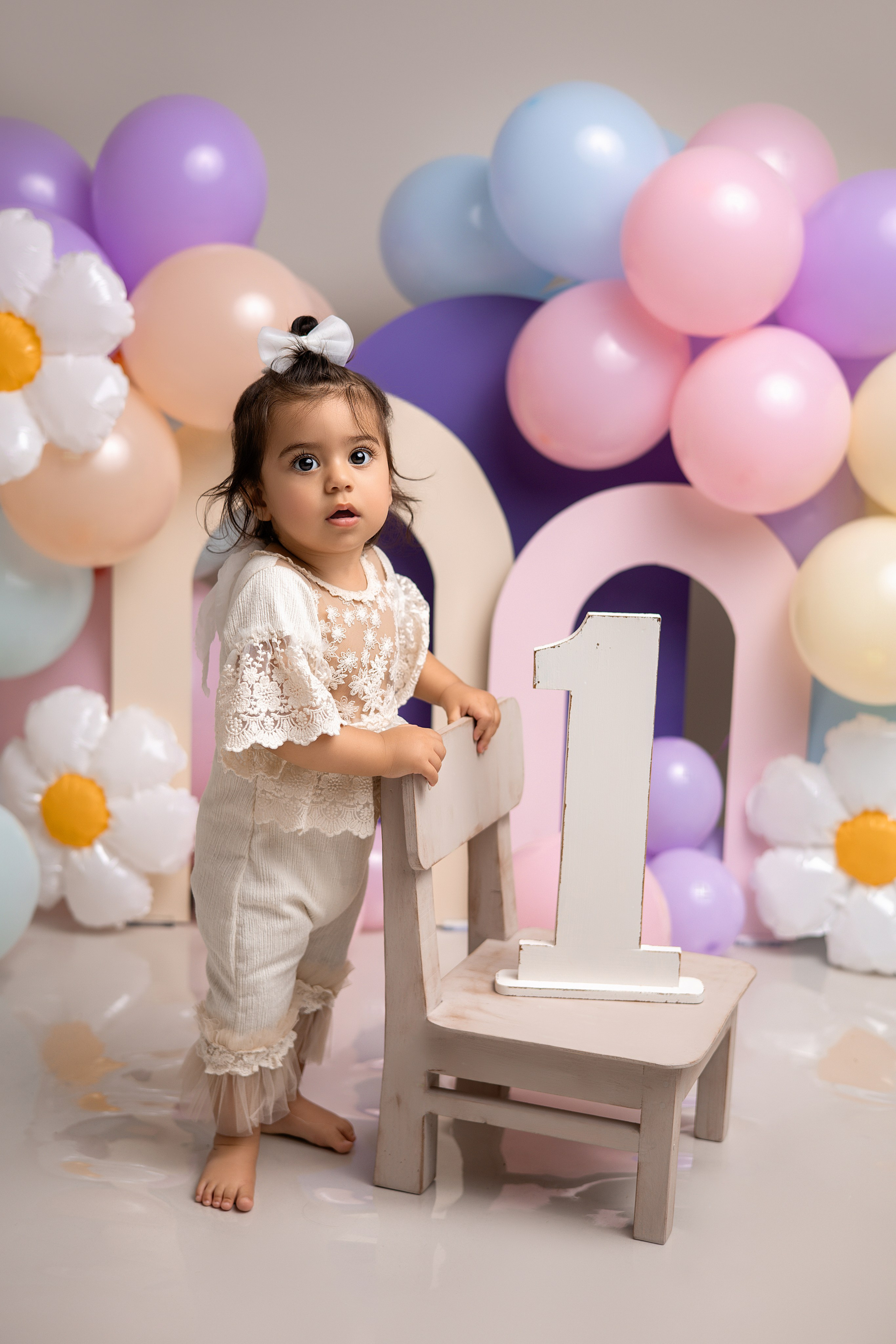 Erste Geburtstag „Cake Smash“. Neugeborene- Schwangerschaft- und Kinder Fotografin in Lehre