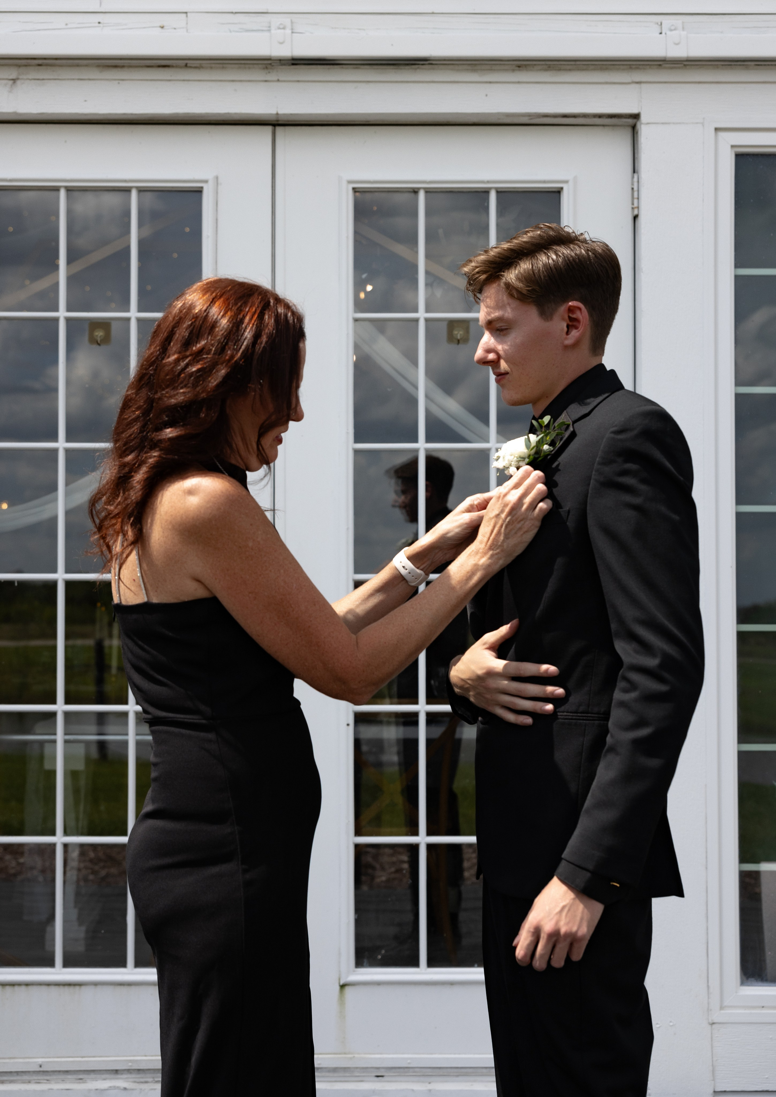 Alexsa and Robert. Ever After Farm Peach. Photographer Anastasia Nagibina