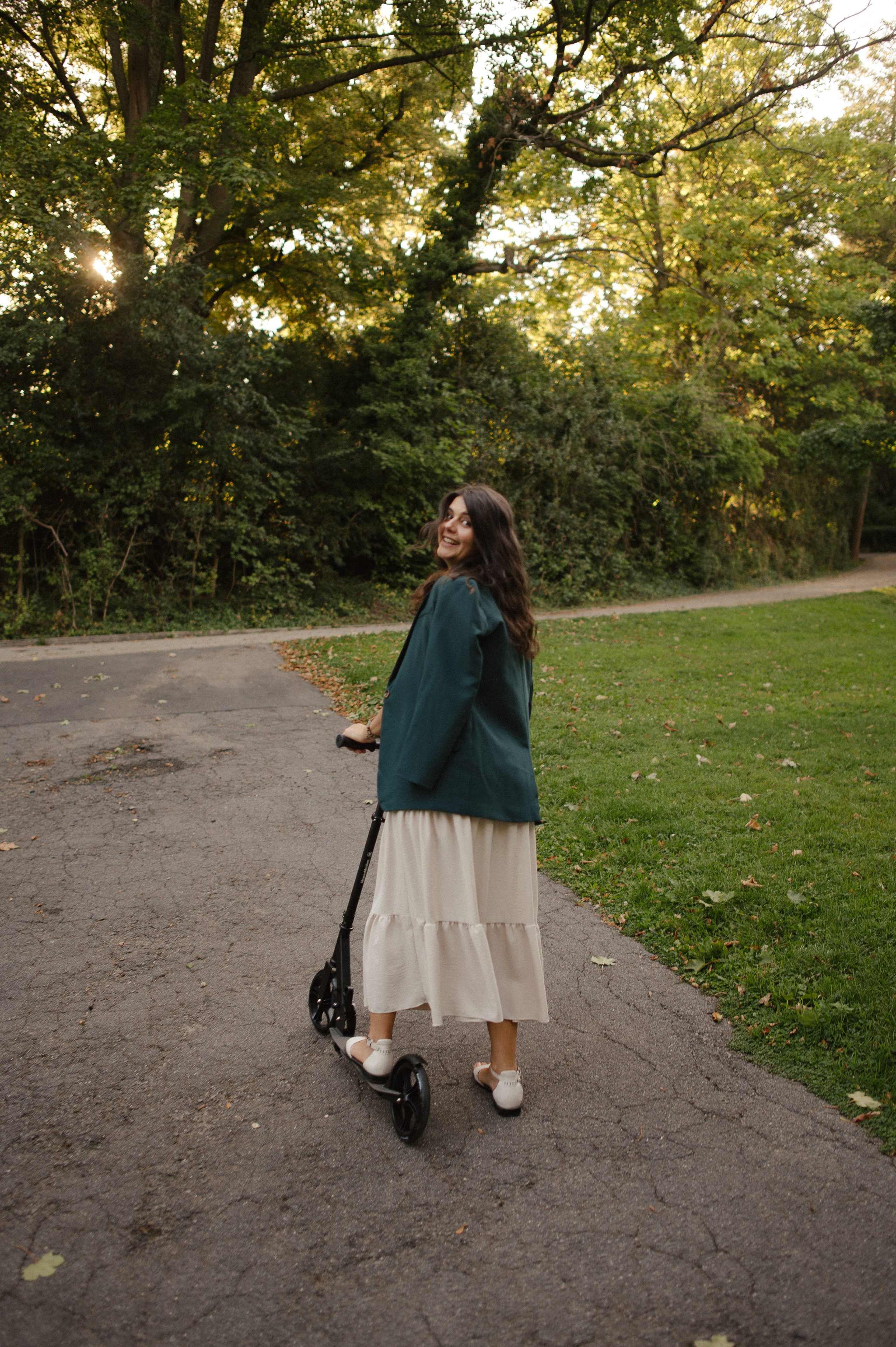 Lena, Andrey i samokat