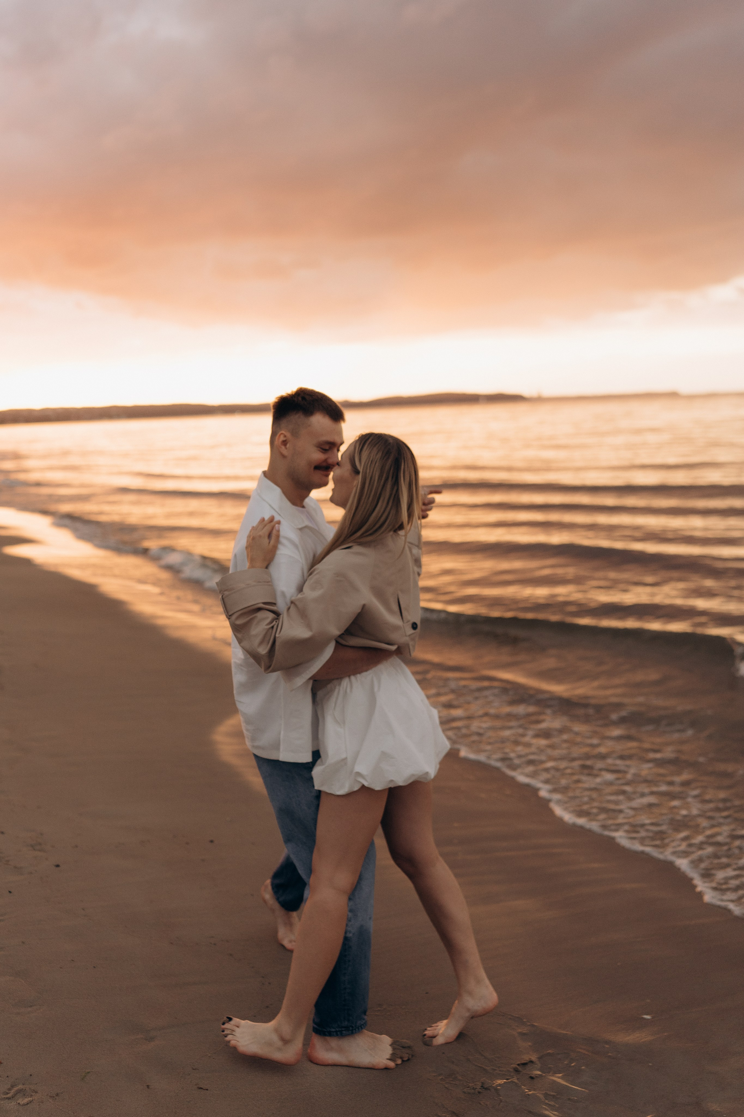 Gleb i Nastassia. Home