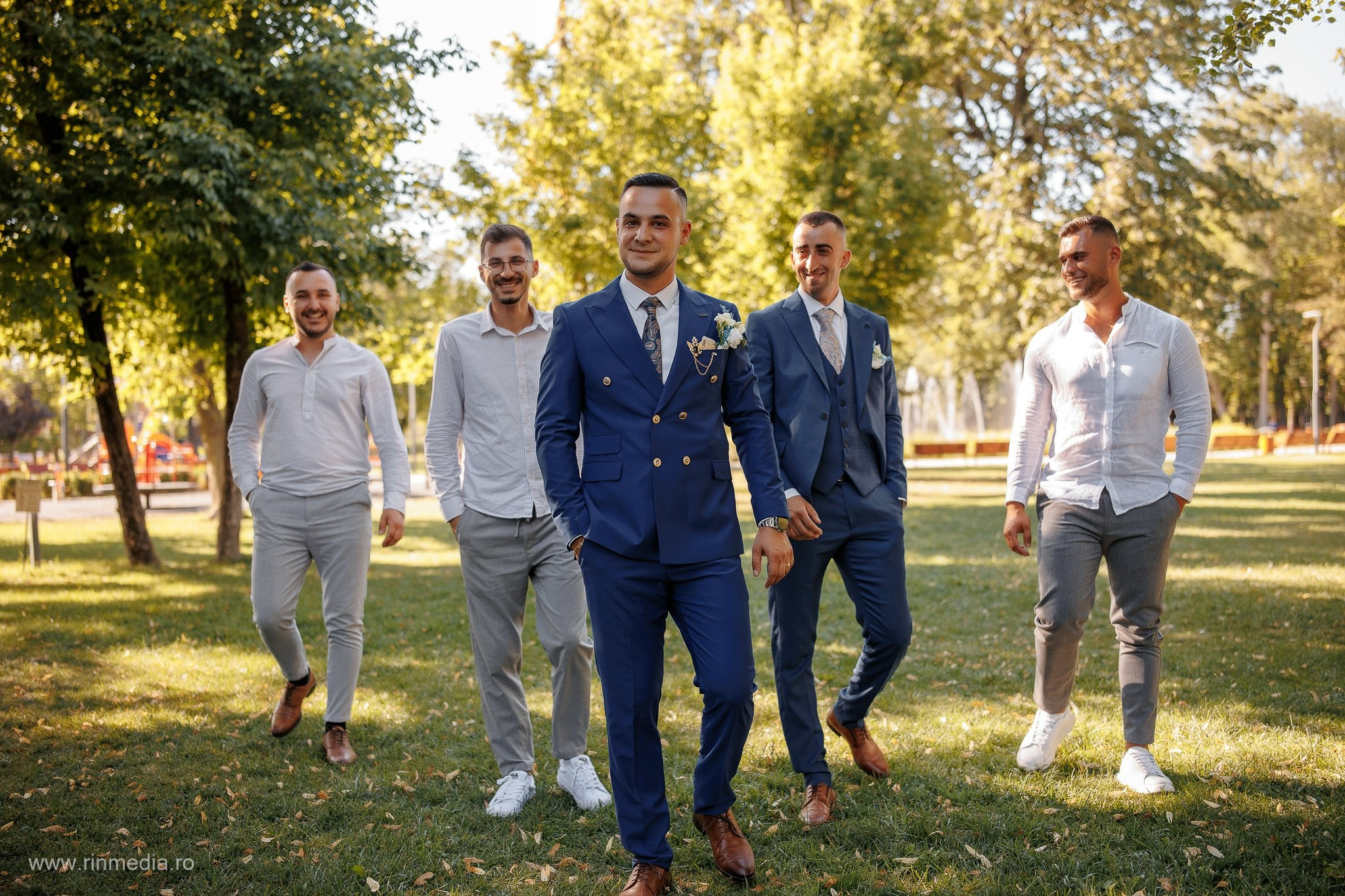 Alexandru & Cosmina. Fotograf de Nunta Focsani