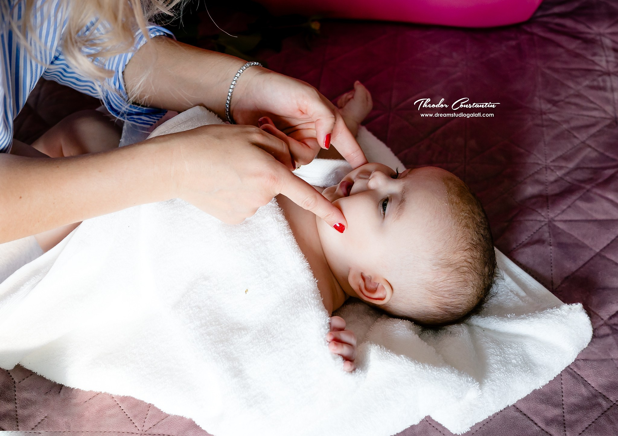 Botez. Dream Studio Galați – ședințe foto profesionale pentru familie, portrete și evenimente