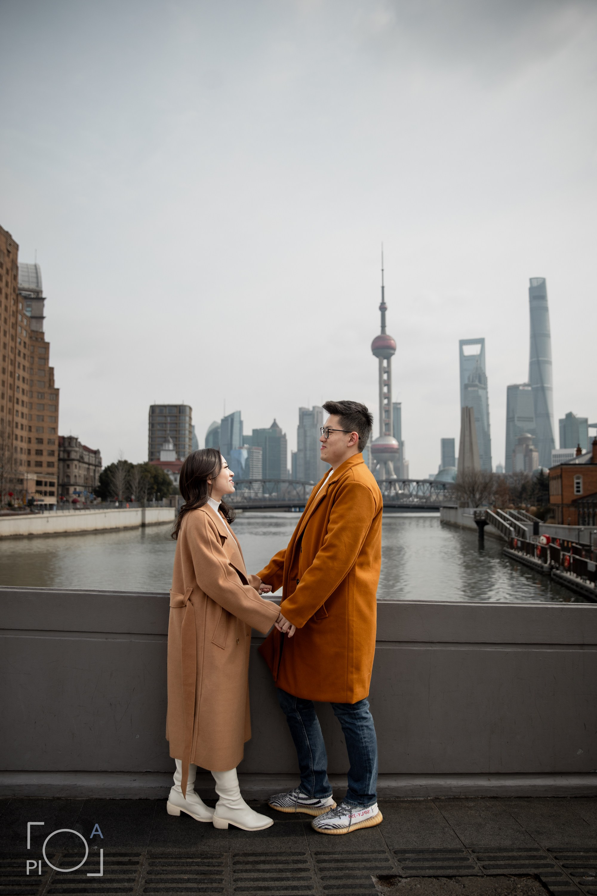 100 поцелуев в Шанхае. Фотограф в Шанхае — Лола Пидлуская