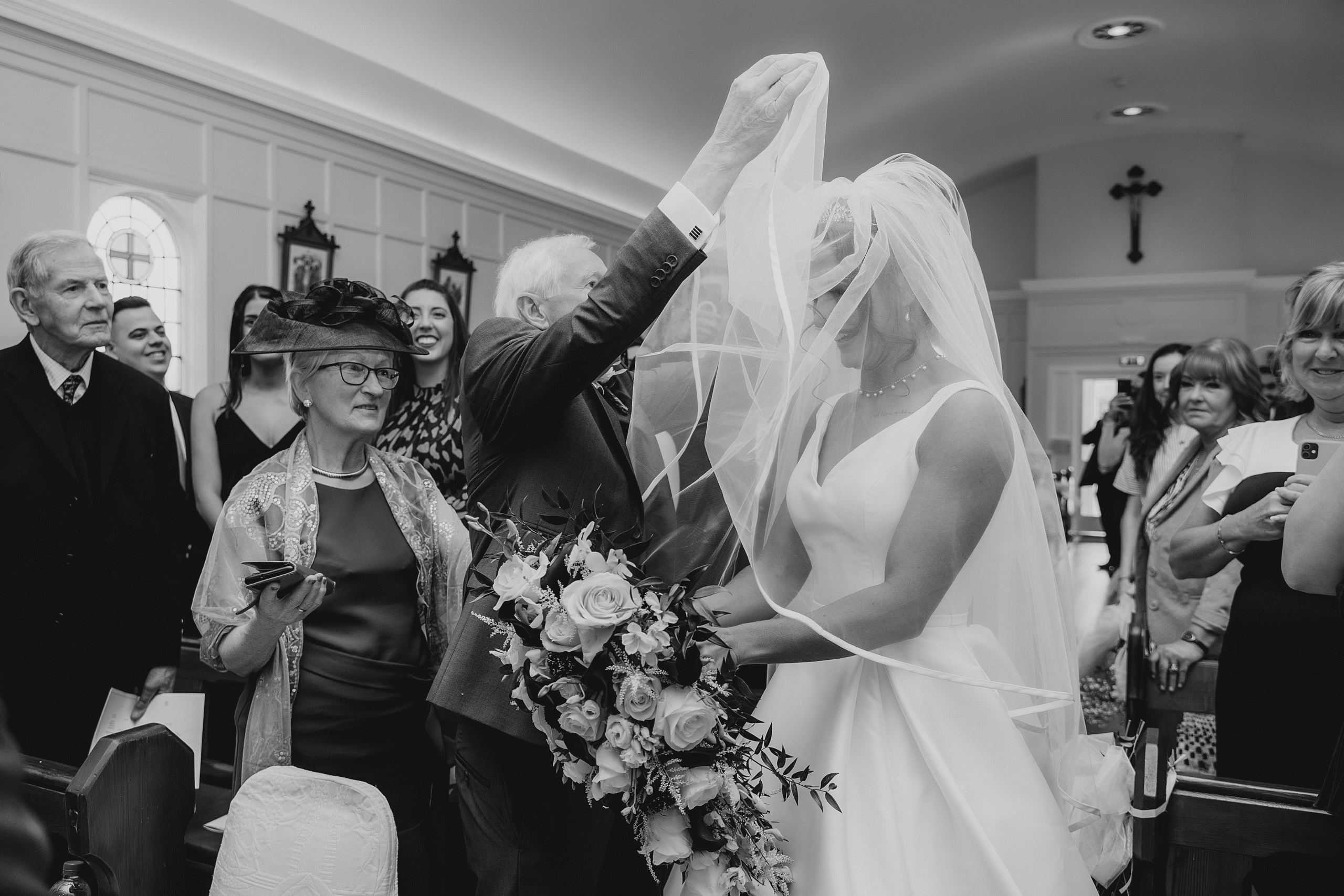 Megan & Oneias. Main