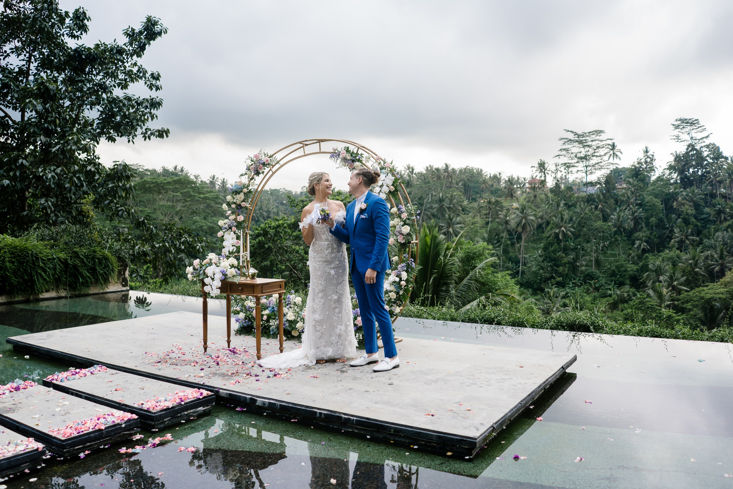 Jamie & Jordan. Female Photographer in Bali