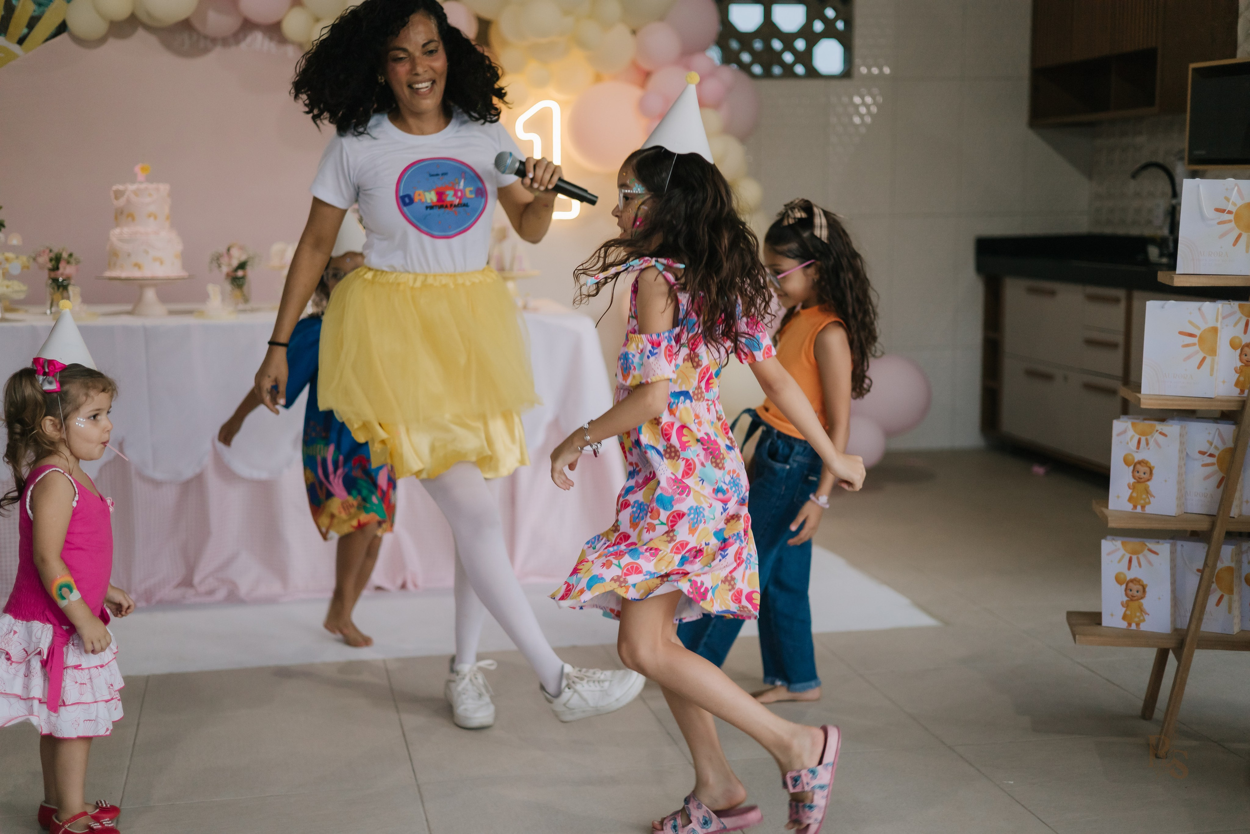 Aurora — 1 ano. Fotógrafo Richard Silvestre — Casamentos na Bahia