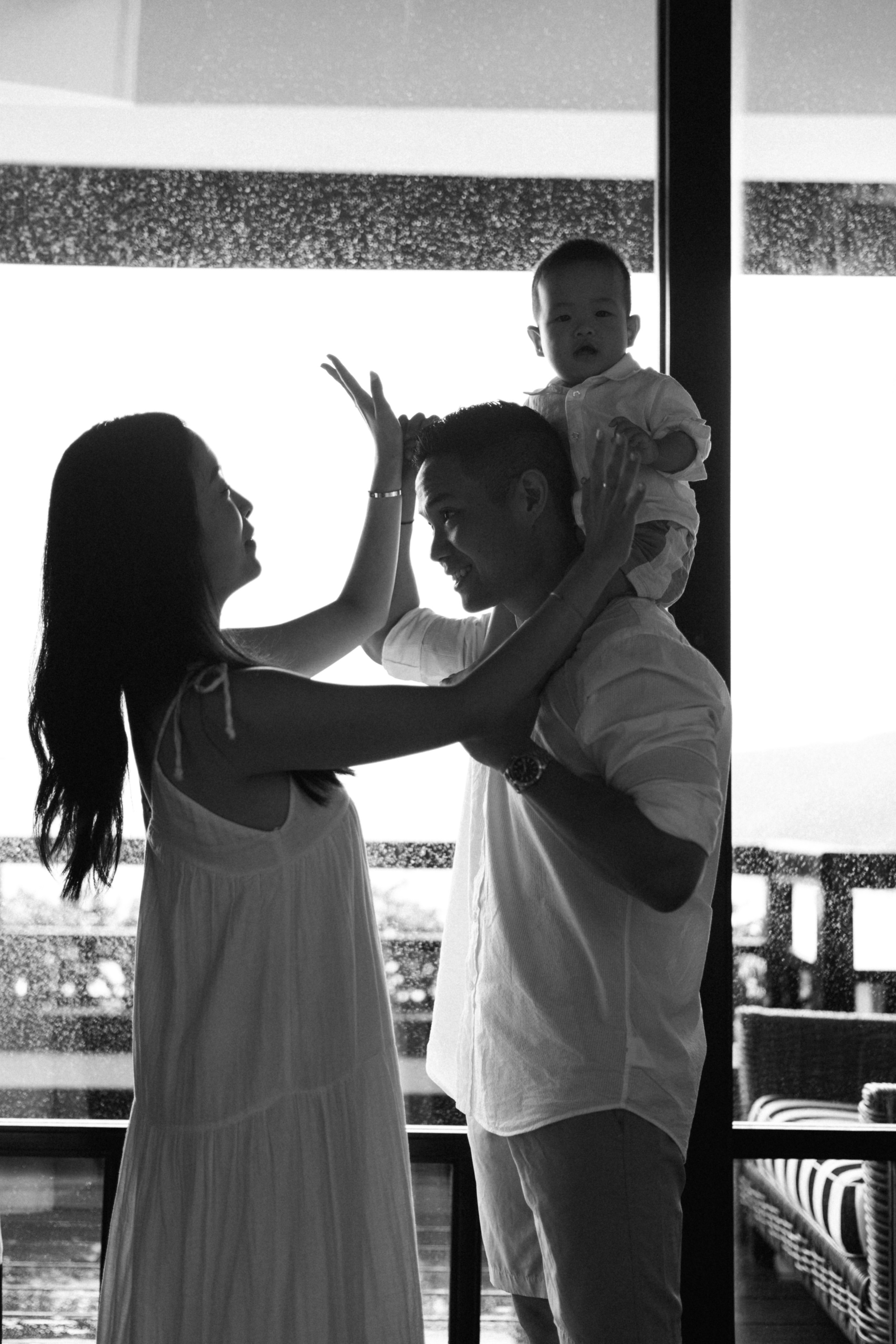Family shooting in Danang. Aesthetic & Lifestyle photographer in Da Nang, Vietnam