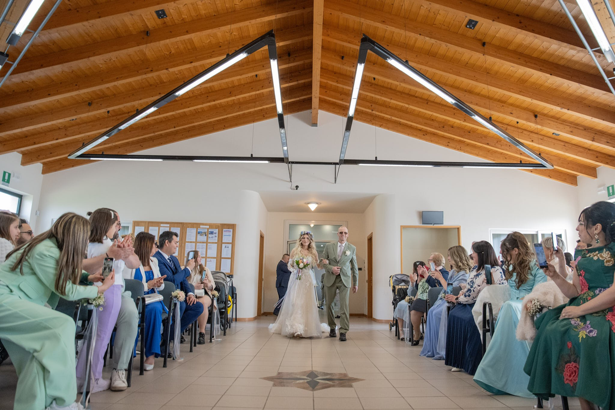 Angelo & Claudia. Fotografo matrimonio Lago di Como Ferrari Media Production