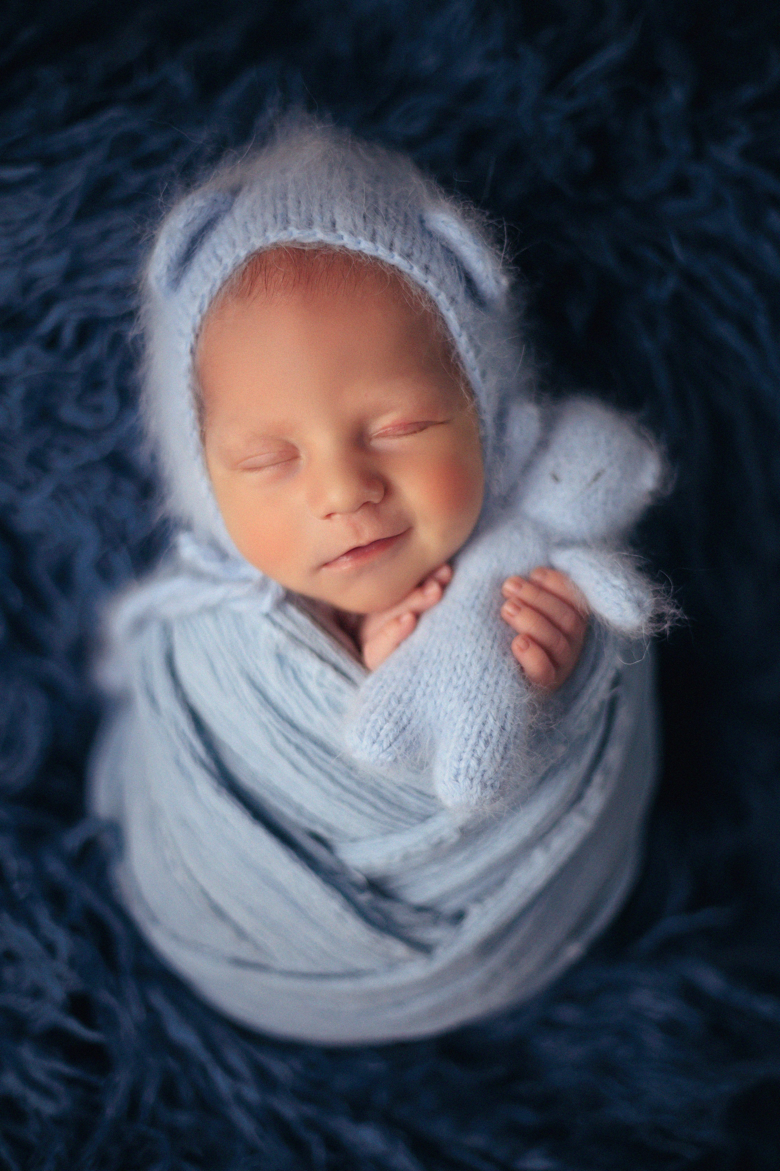 Şedinţe Newborn - Primele amintiri cu bebeluşul tău. Elena Mascan – Fotograf newborn, maternitate, portret, smash the cake & branding personal | La Femme Studio Photograpy|Constanţa