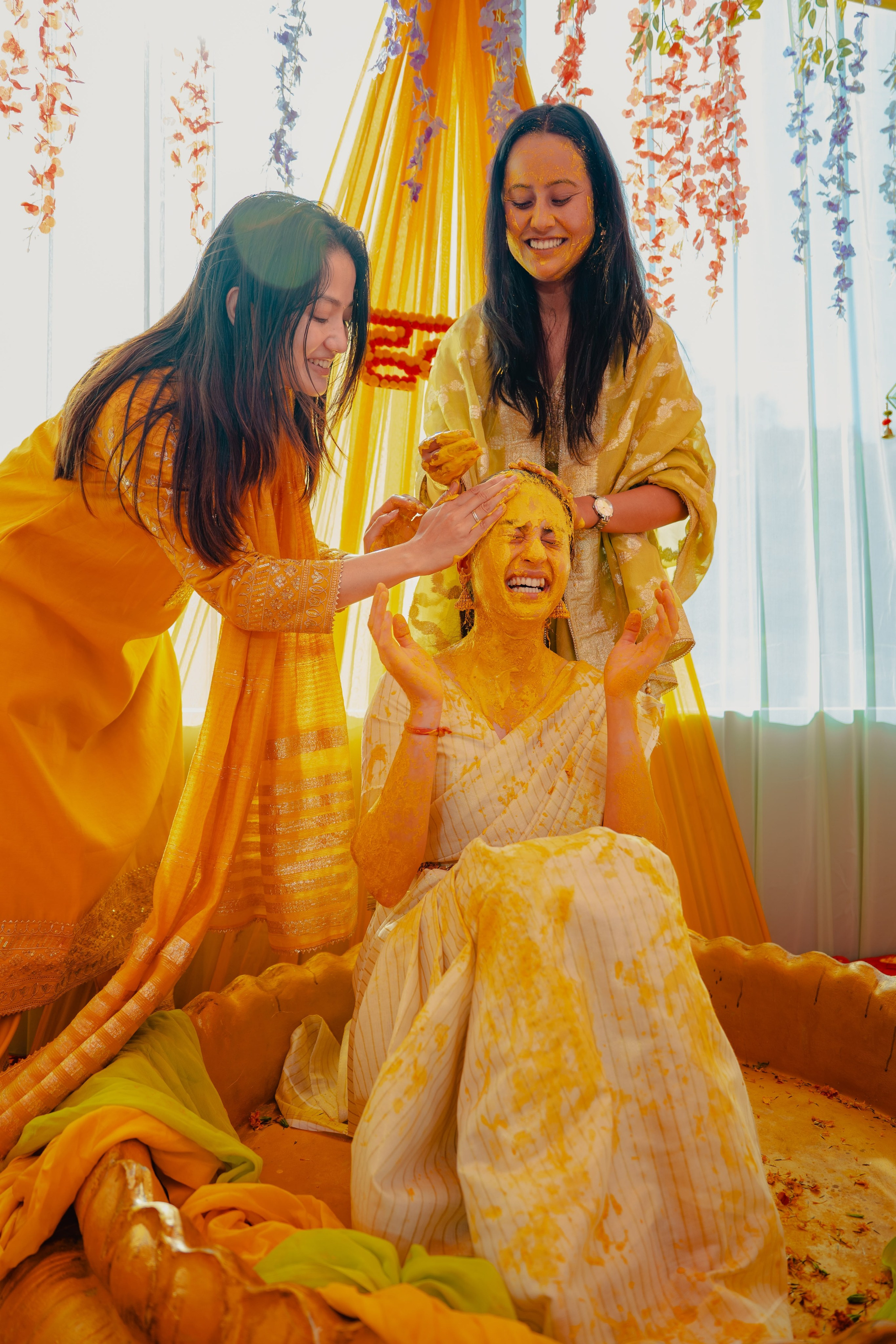 Arti & Akshay. Wedding and Family photographer in india