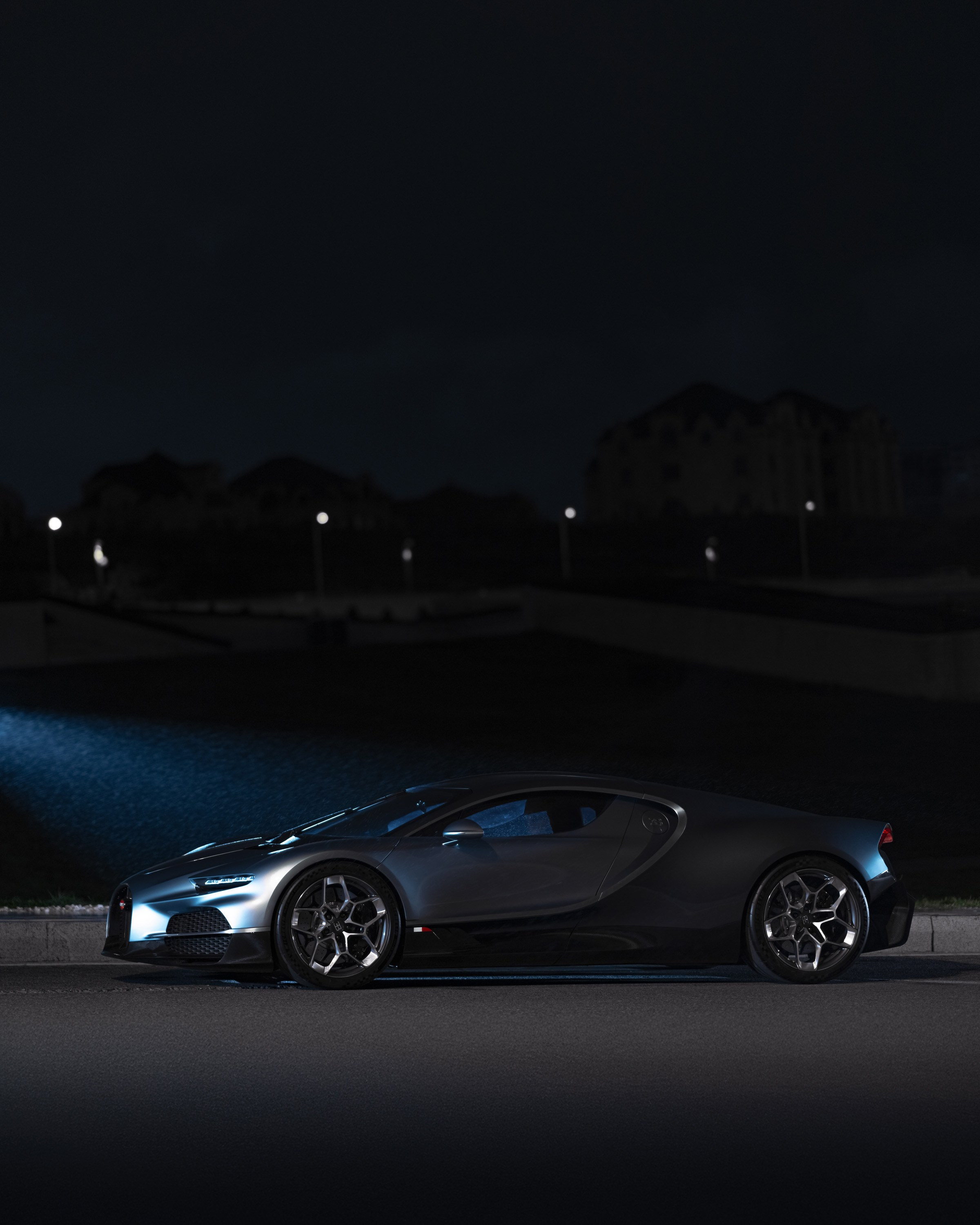 BUGATTI. WORLDWIDE COMMERCIAL AUTOMOTIVE PHOTOGRAPHER
