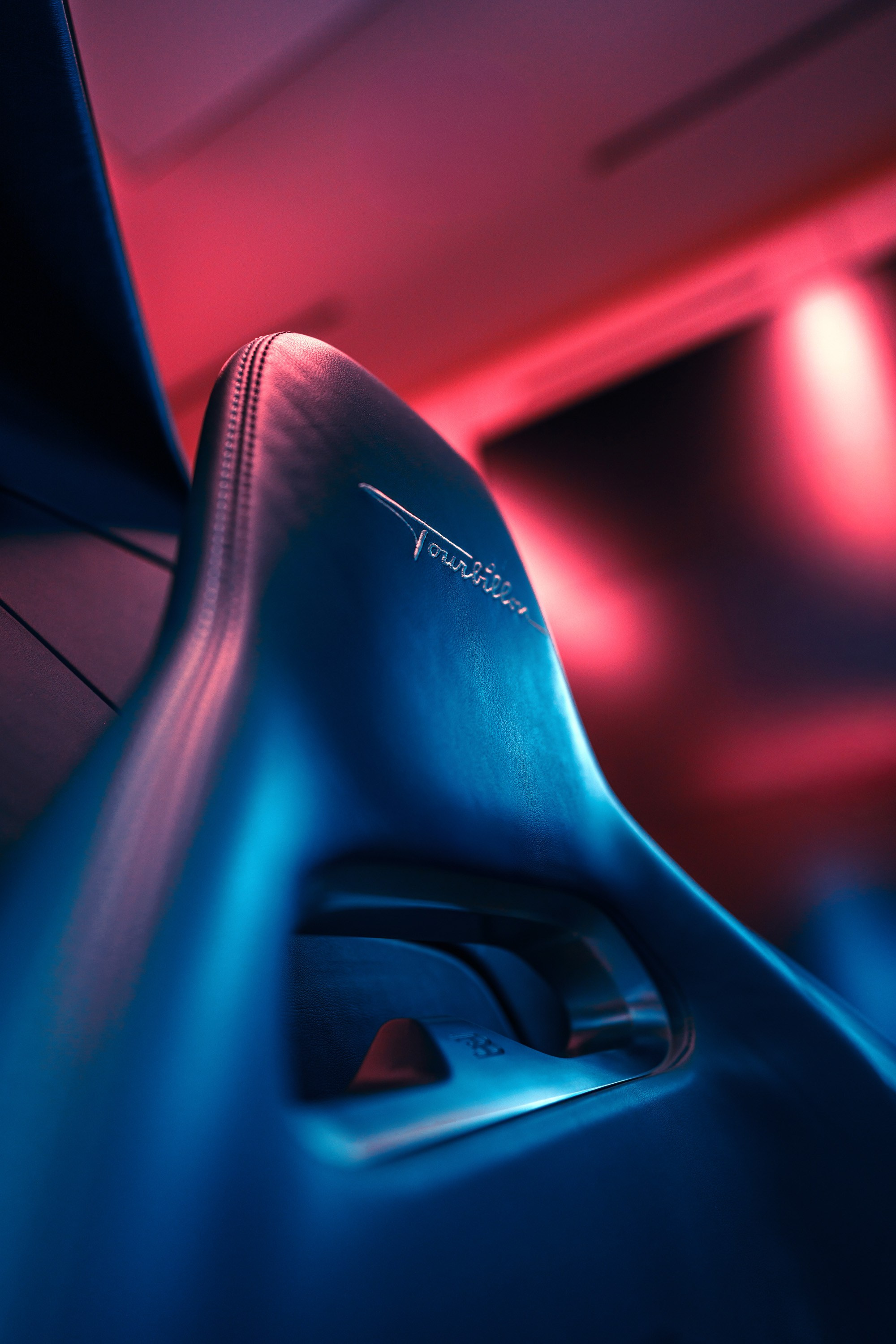 BUGATTI. WORLDWIDE COMMERCIAL AUTOMOTIVE PHOTOGRAPHER