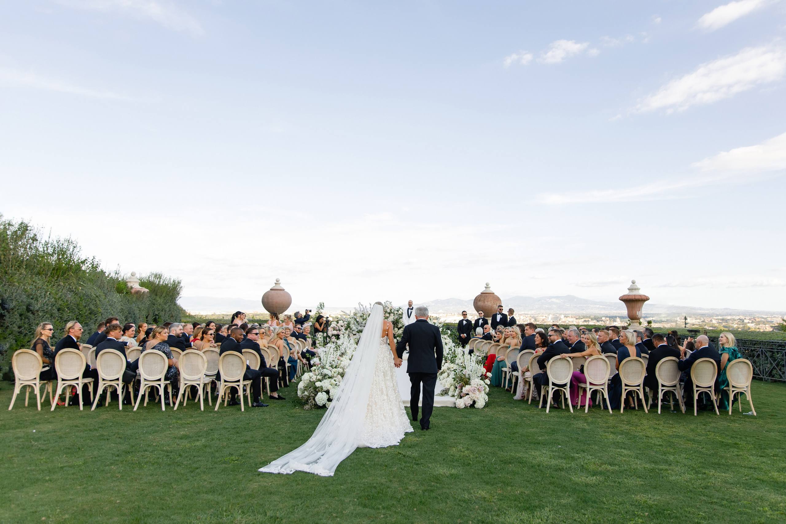 Wedding photographer Italy Rome, Tuscany, Lake Como, Sicily, Puglia. Wedding Photographer Rome Tuscany Como Sicily Puglia Amalfy Italy- Oksana Savenchuk