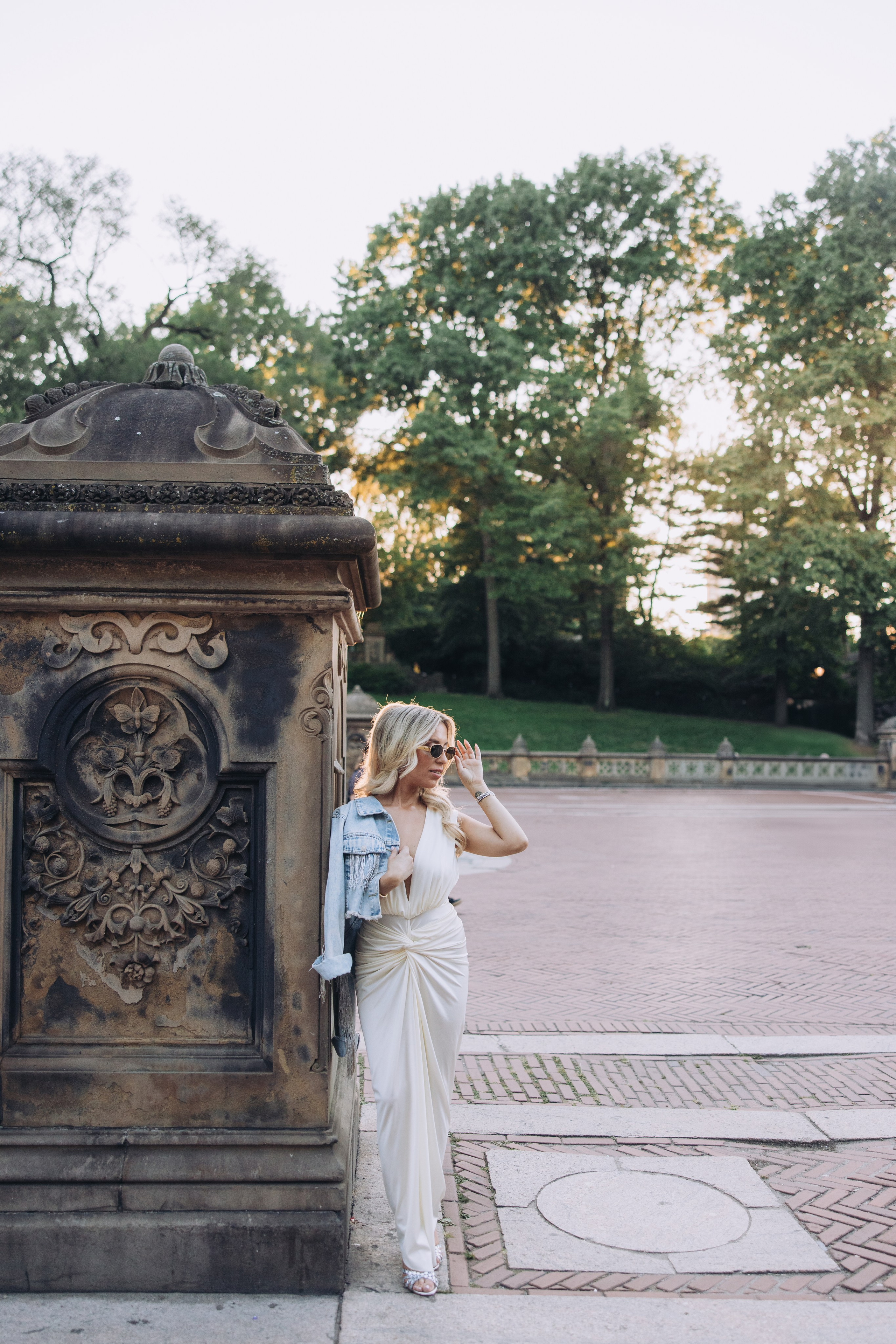 Engagement & Love Story. Wedding Photo & Video