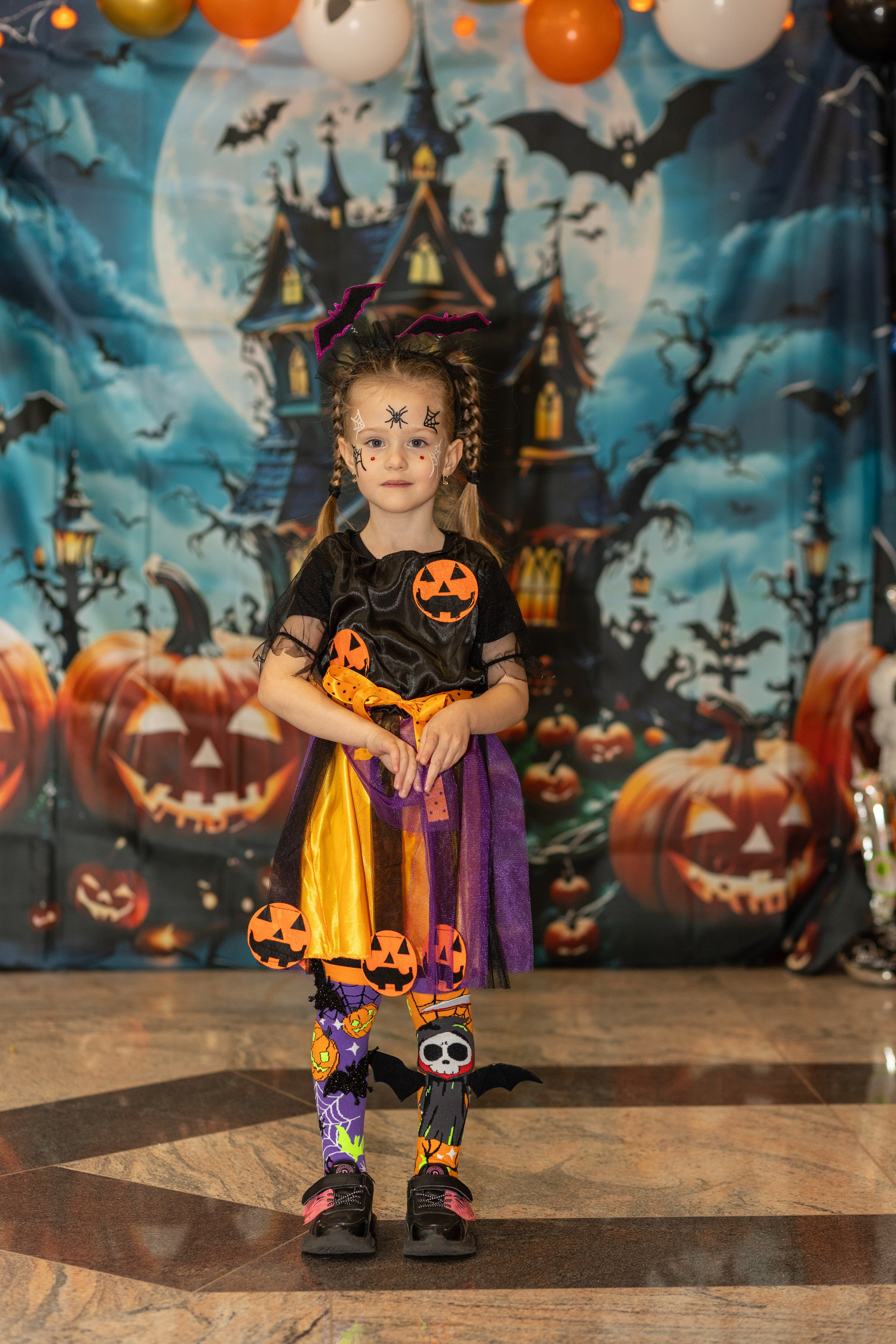 Leo dance studio Helloween 2025. Семейный и детский фотограф в Варшаве Мила Бобровская