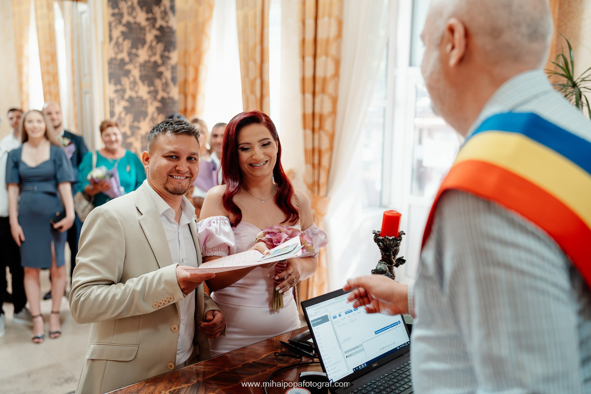 Fotograf Cununie Civilă în București - Mihai Popa Fotograf. Fotograf Nuntă, Botez și Cununie Civilă în București - Mihai Popa