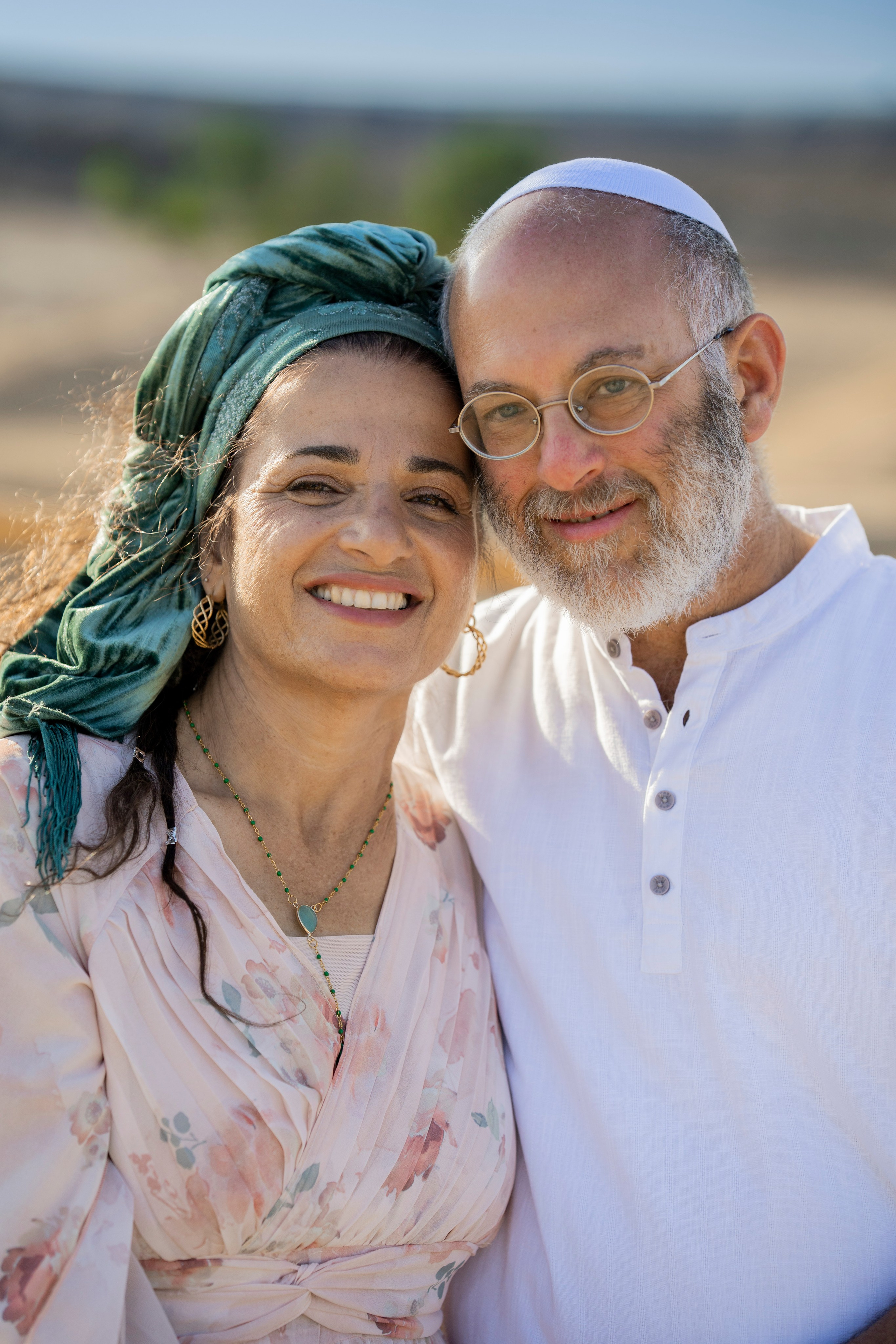 אביה ואחיה. יוסף מזרחי צילום חתונה, ברית וזוגיות. צלם מקצועי שאוהב להוציא אתכם הכי יפים ברגעים הכי מרגשים