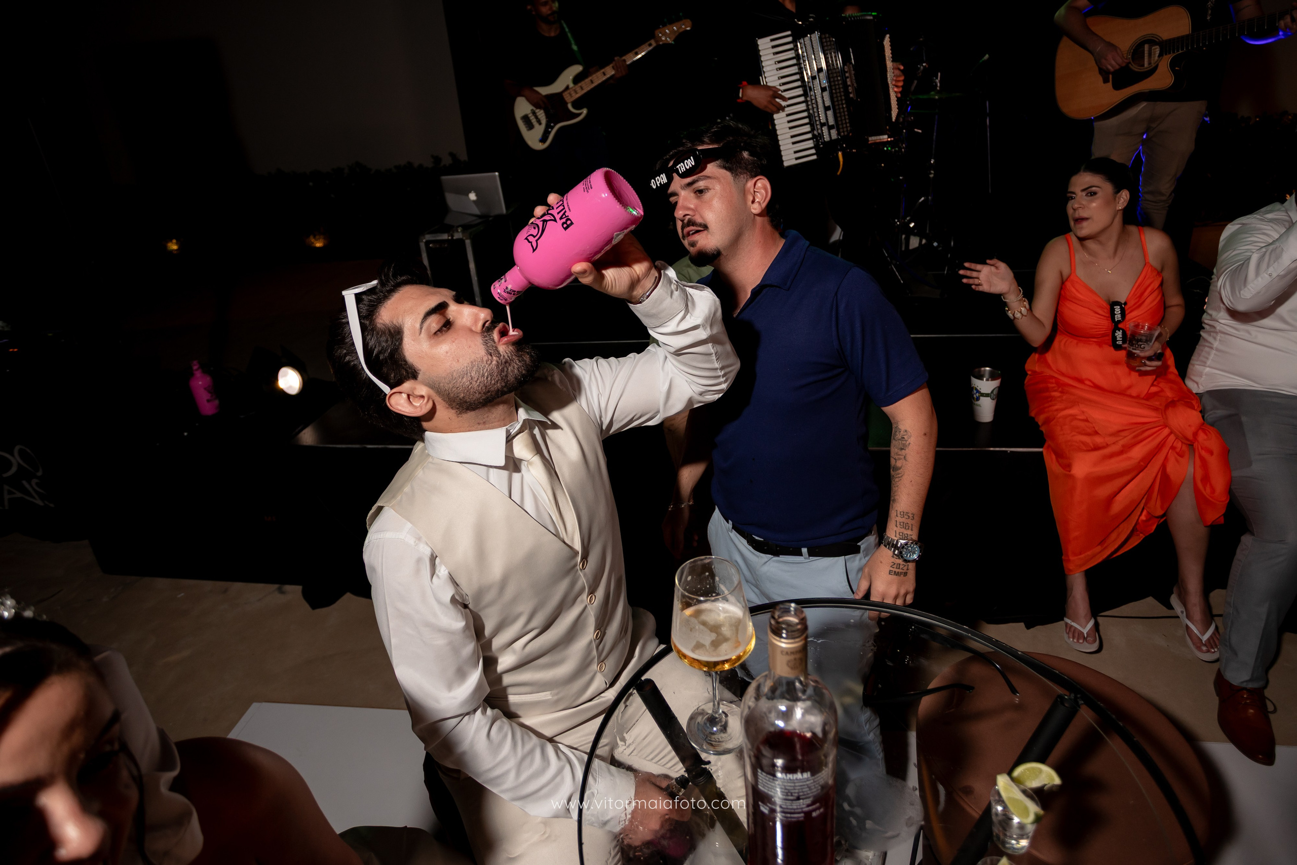 Prévias — Laura e Guilherme