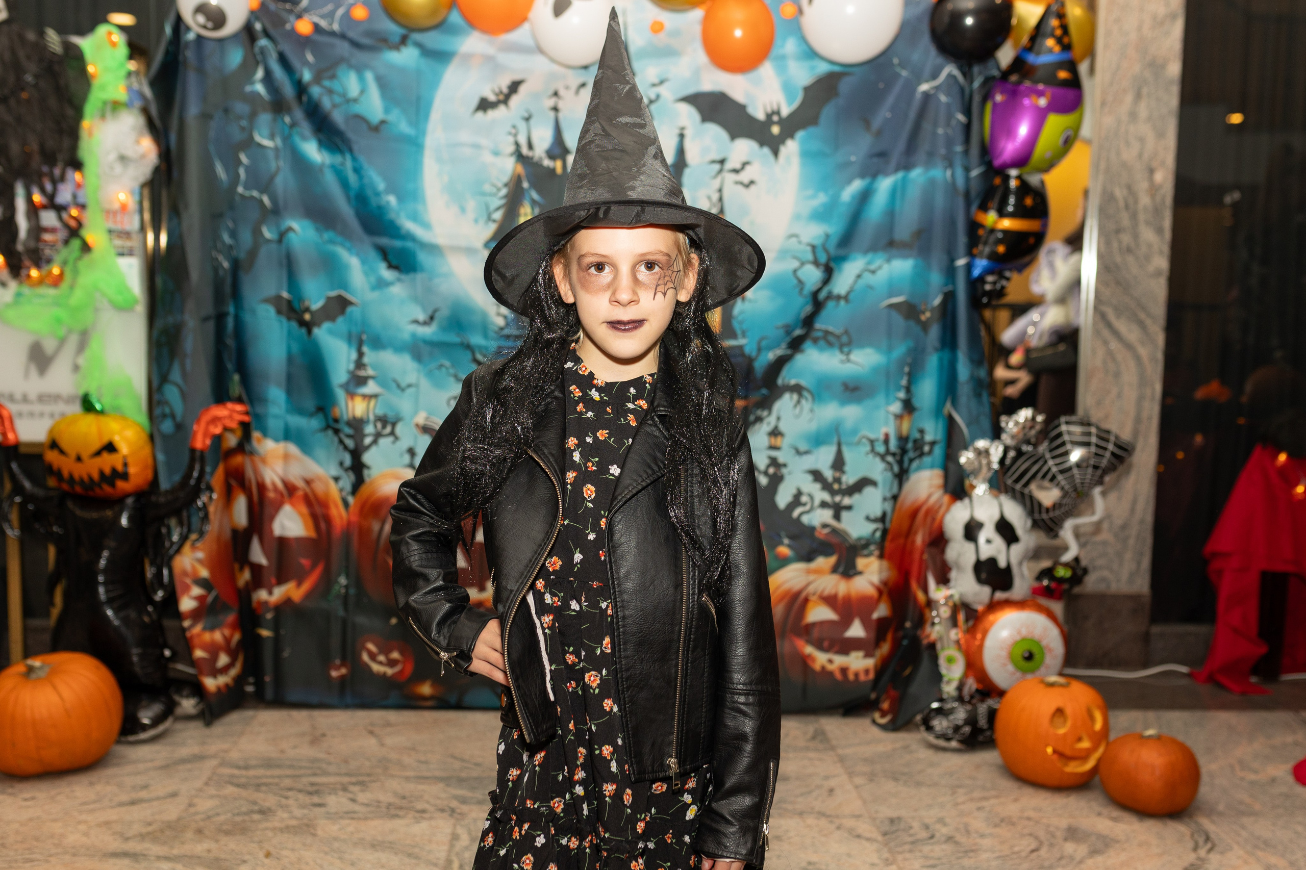 Leo dance studio Helloween 2025. Семейный и детский фотограф в Варшаве Мила Бобровская