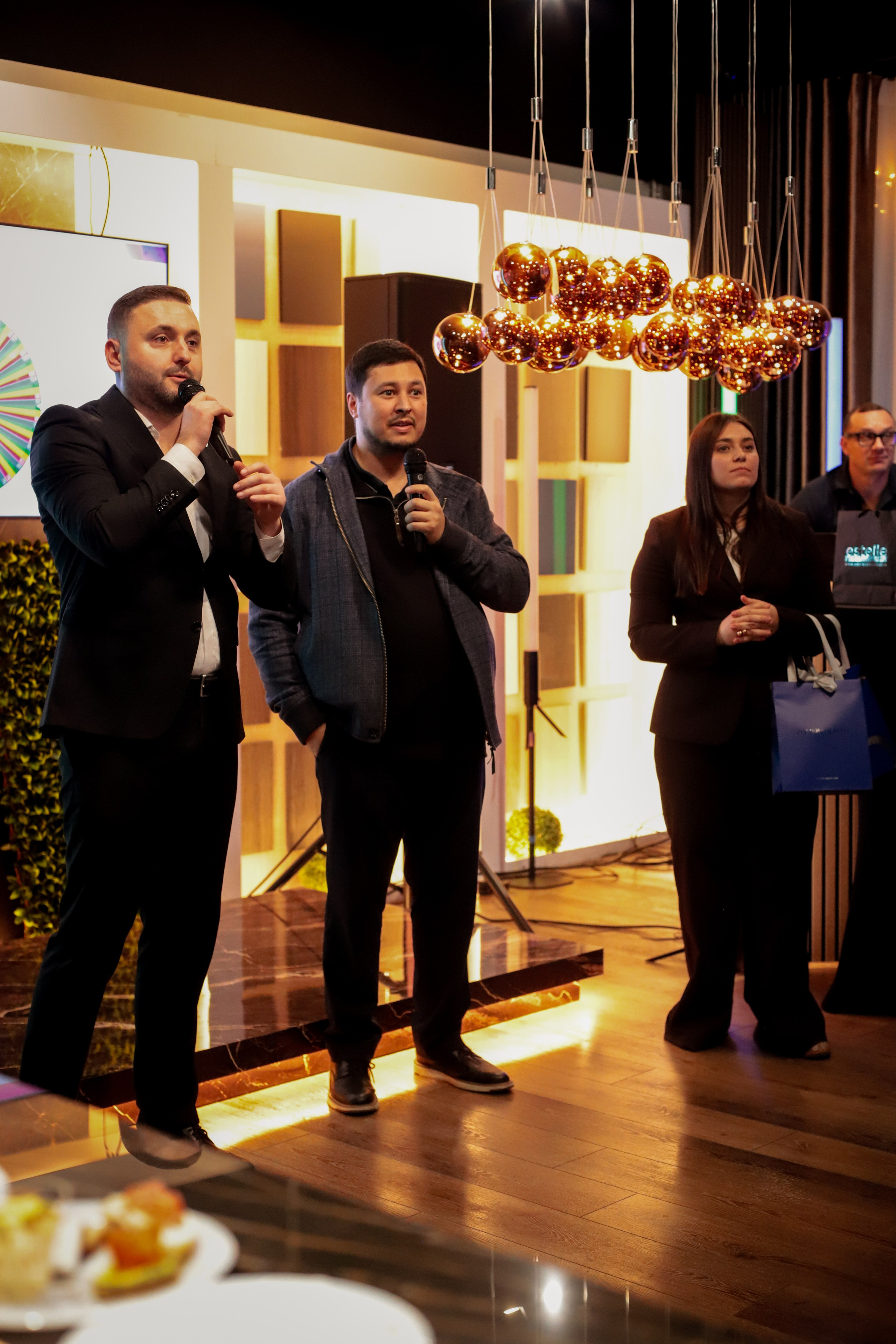 ProBitz. VALERIIA VIUNOVA individual shooting\love story\event\brand