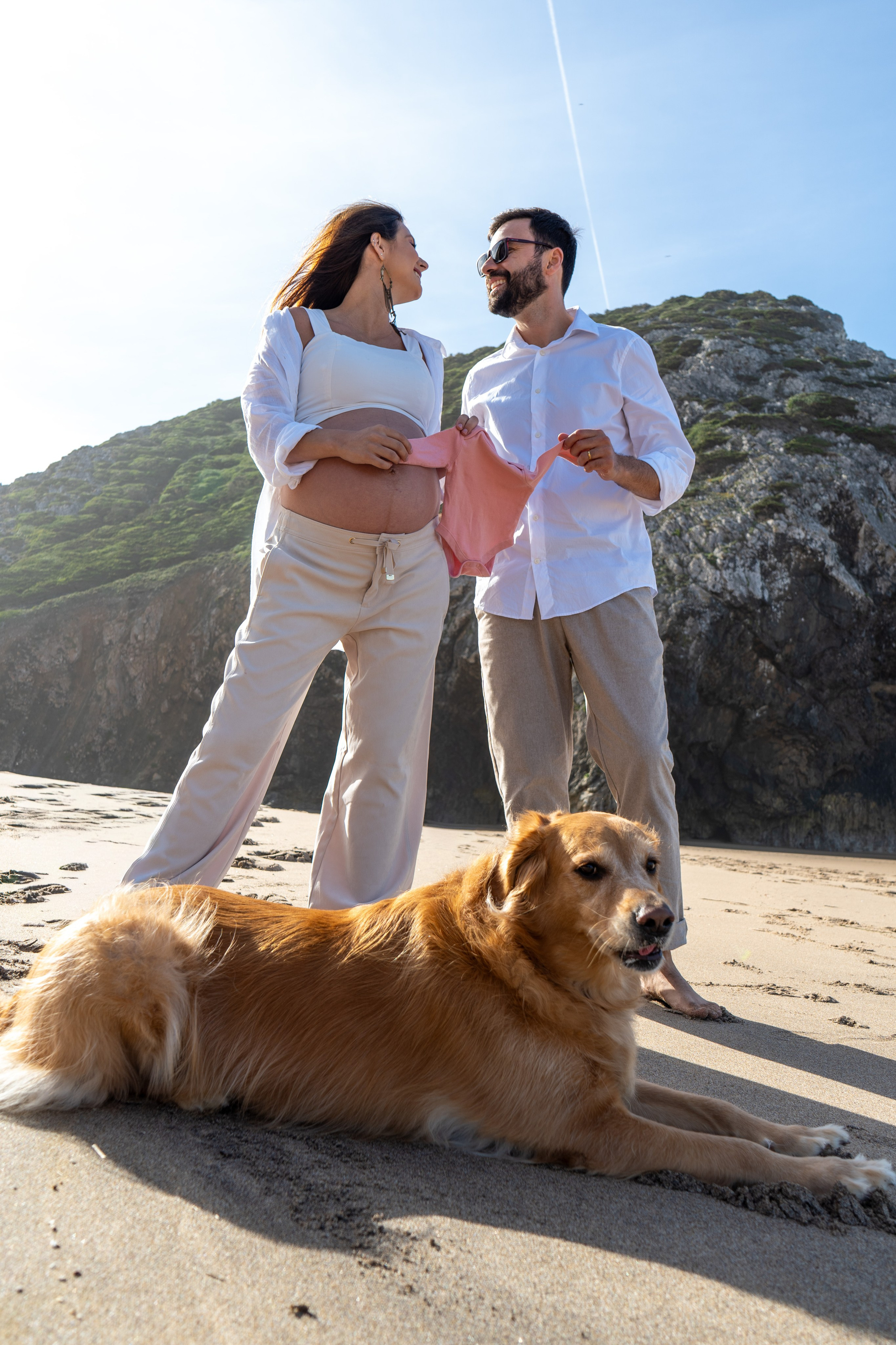 Ensaio Praia — Rafaela e César. Frames by Giovani Braga