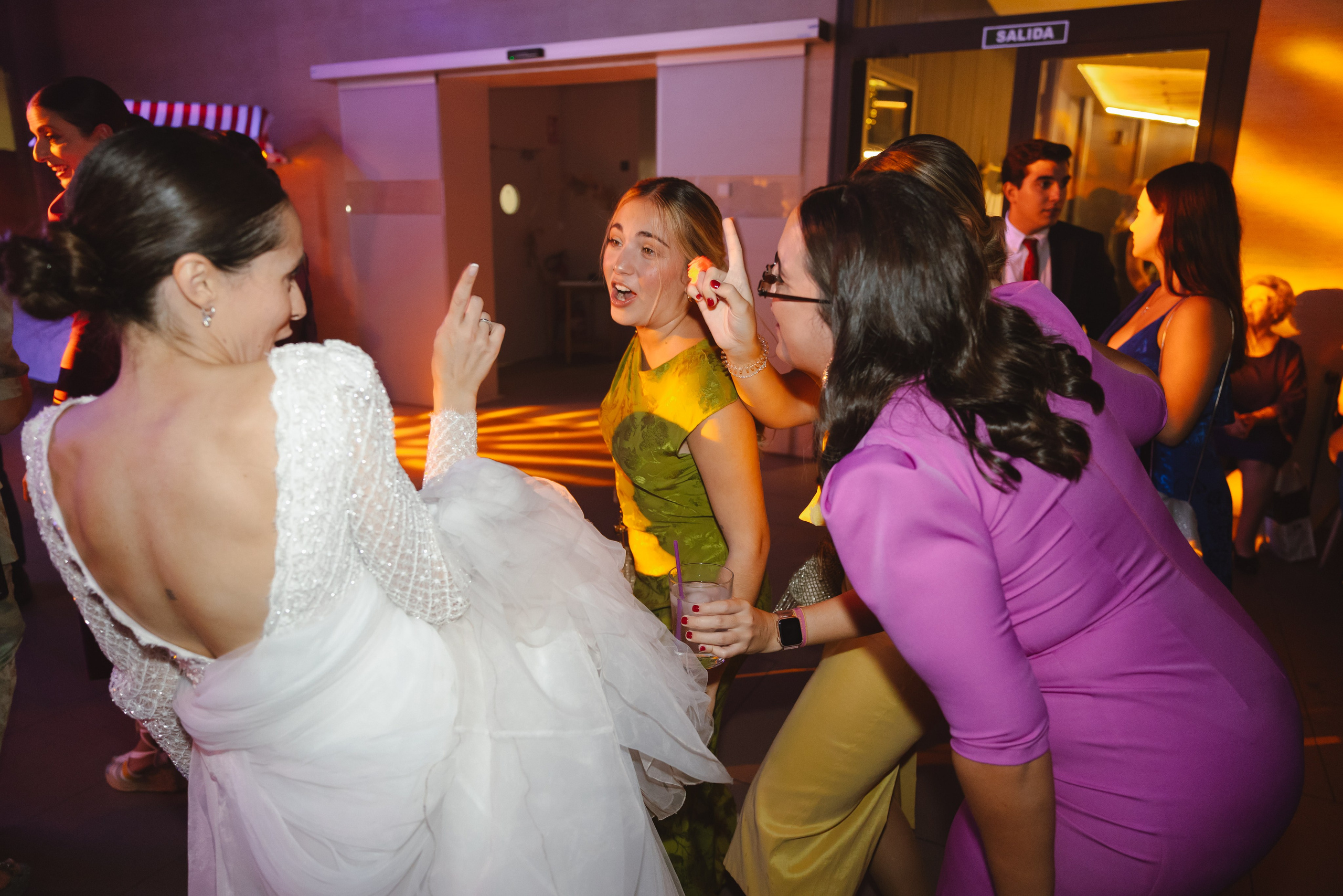 EVA & GUILLE. Fotógrafo y Videografo de bodas y eventos