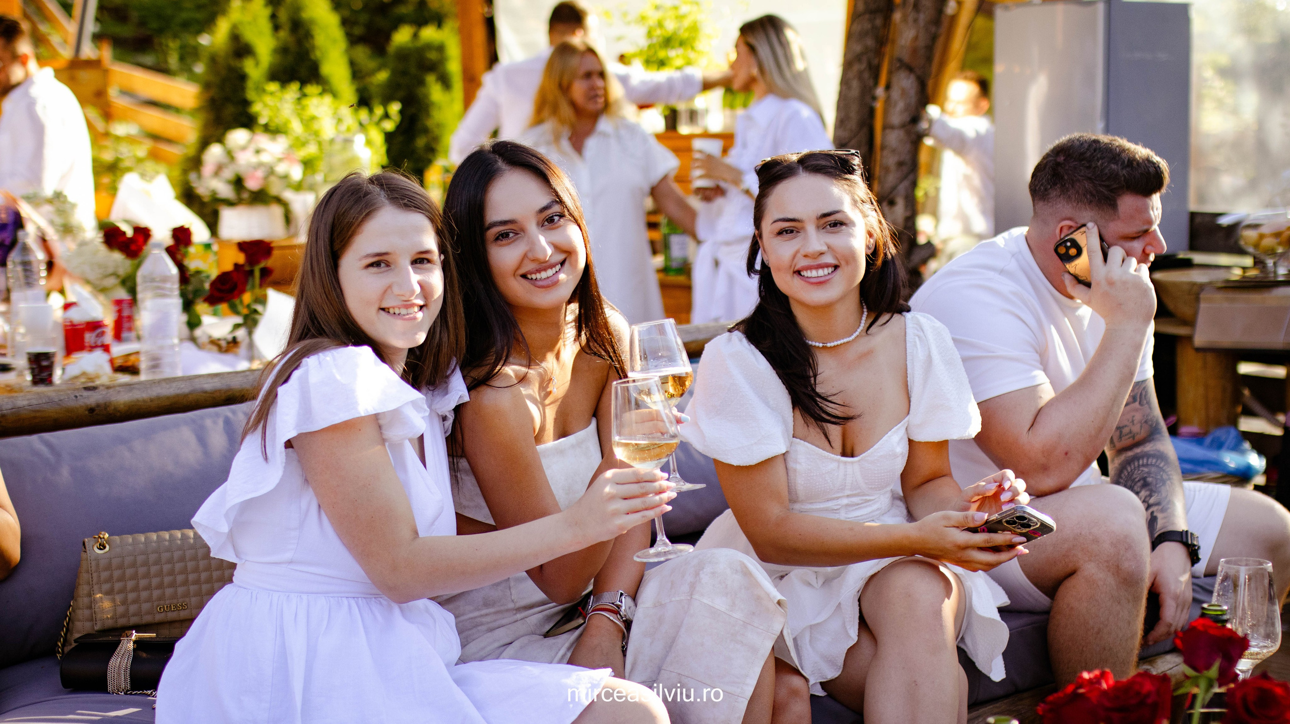 Radu Ababi Zi de Nastere. Acasa