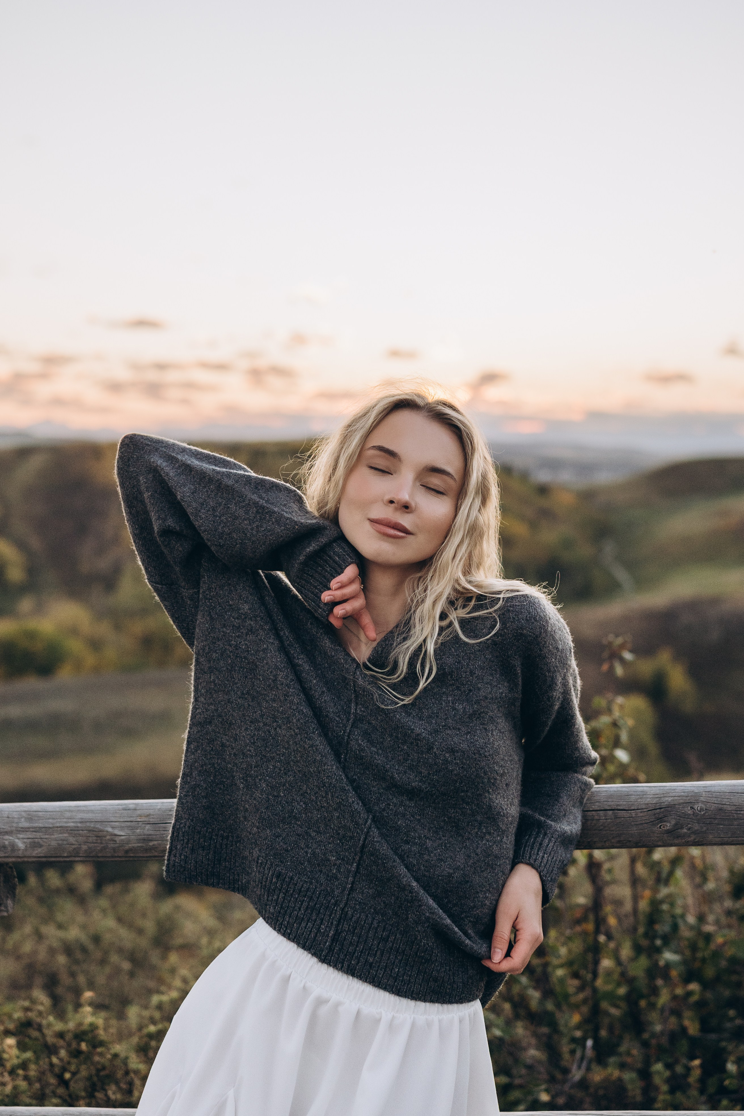 Jane. Calgary Wedding & Lifestyle Photographer — Yevhen Polishchuk