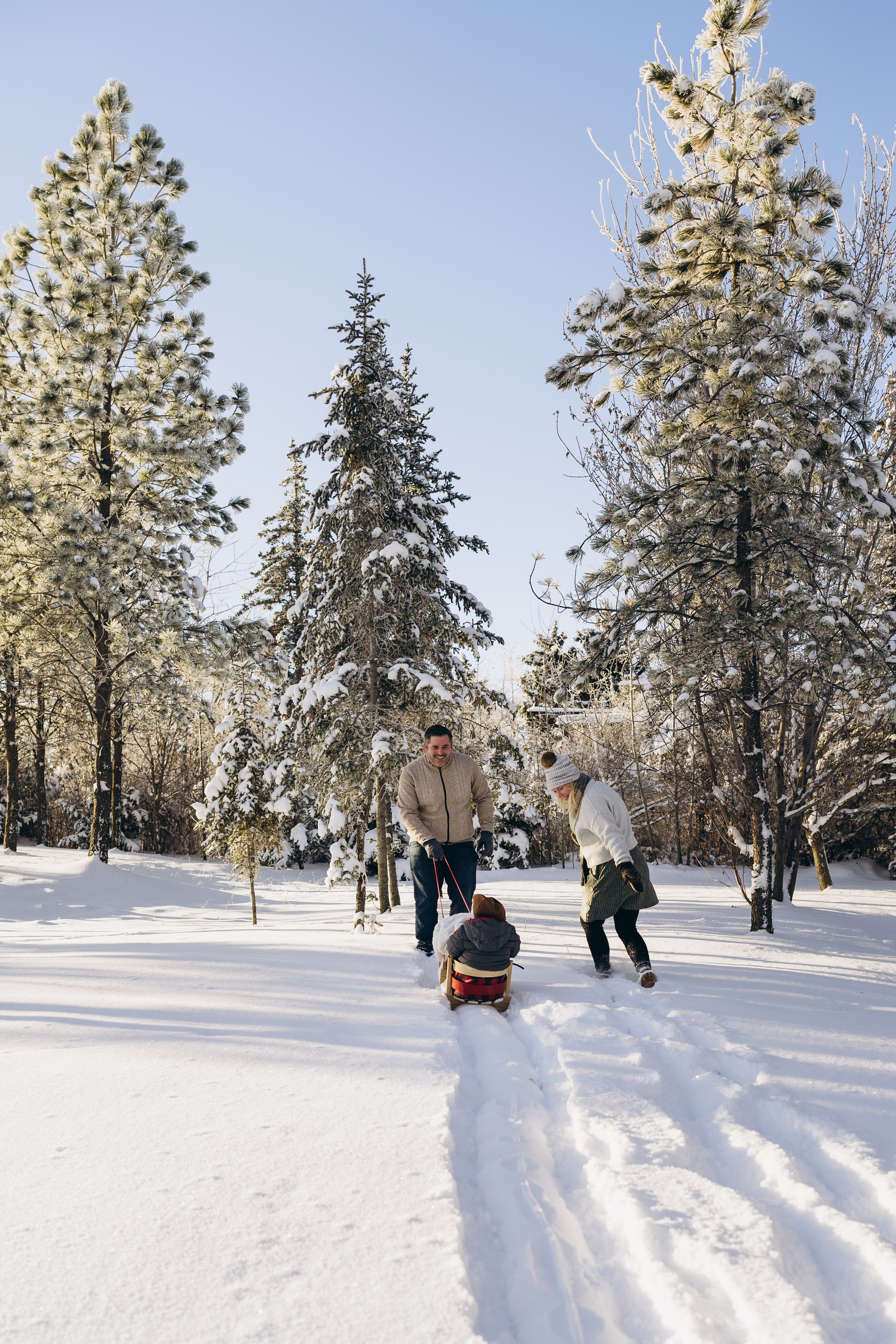 Katie & fam. Calgary Wedding & Lifestyle Photographer — Yevhen Polishchuk
