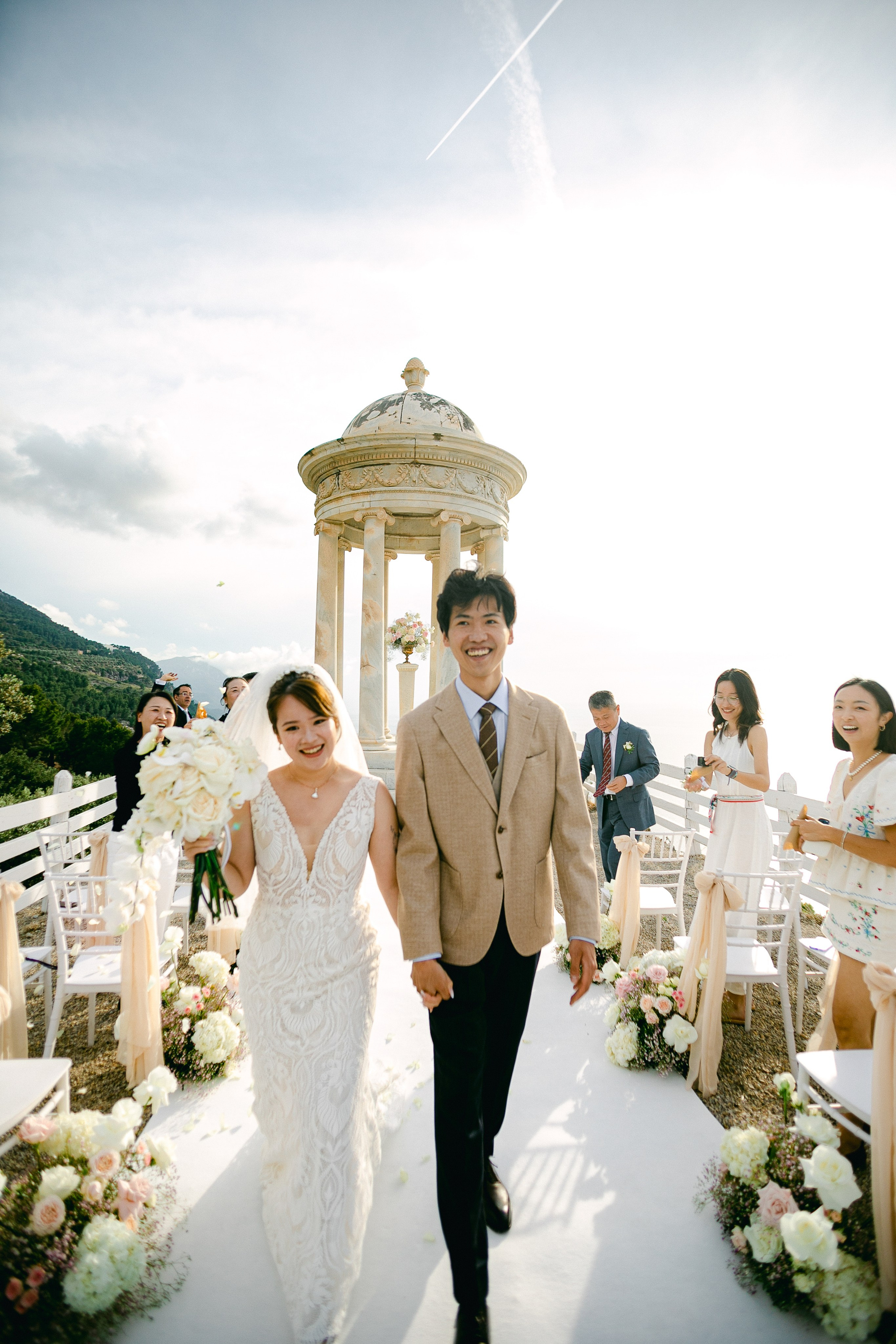 Chenyi & Tiangseng. Wedding Celebrant in Mallorca Iban Collin