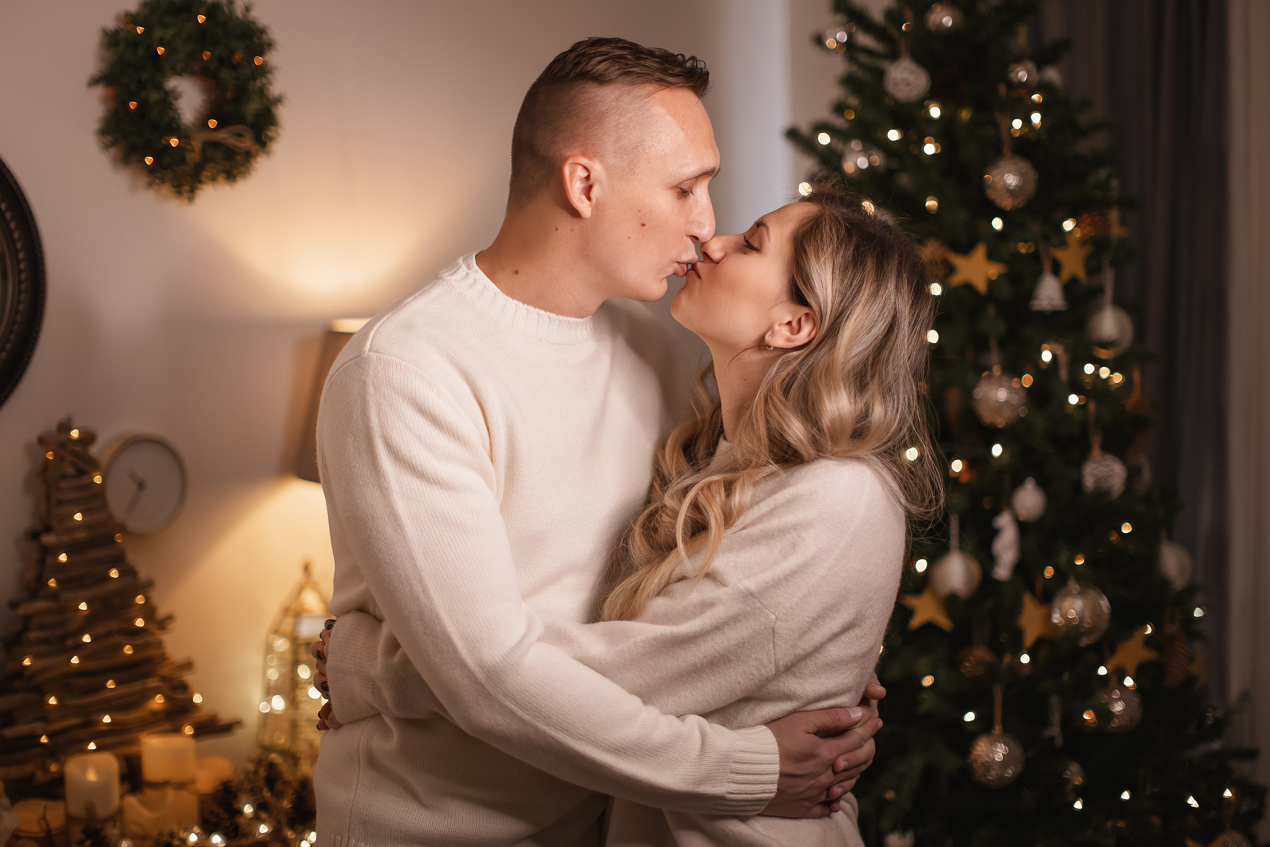 12.05.2020 Christmas Family Photoshoot 10. Wedding family event photographer in Chicago Nick Yushevich