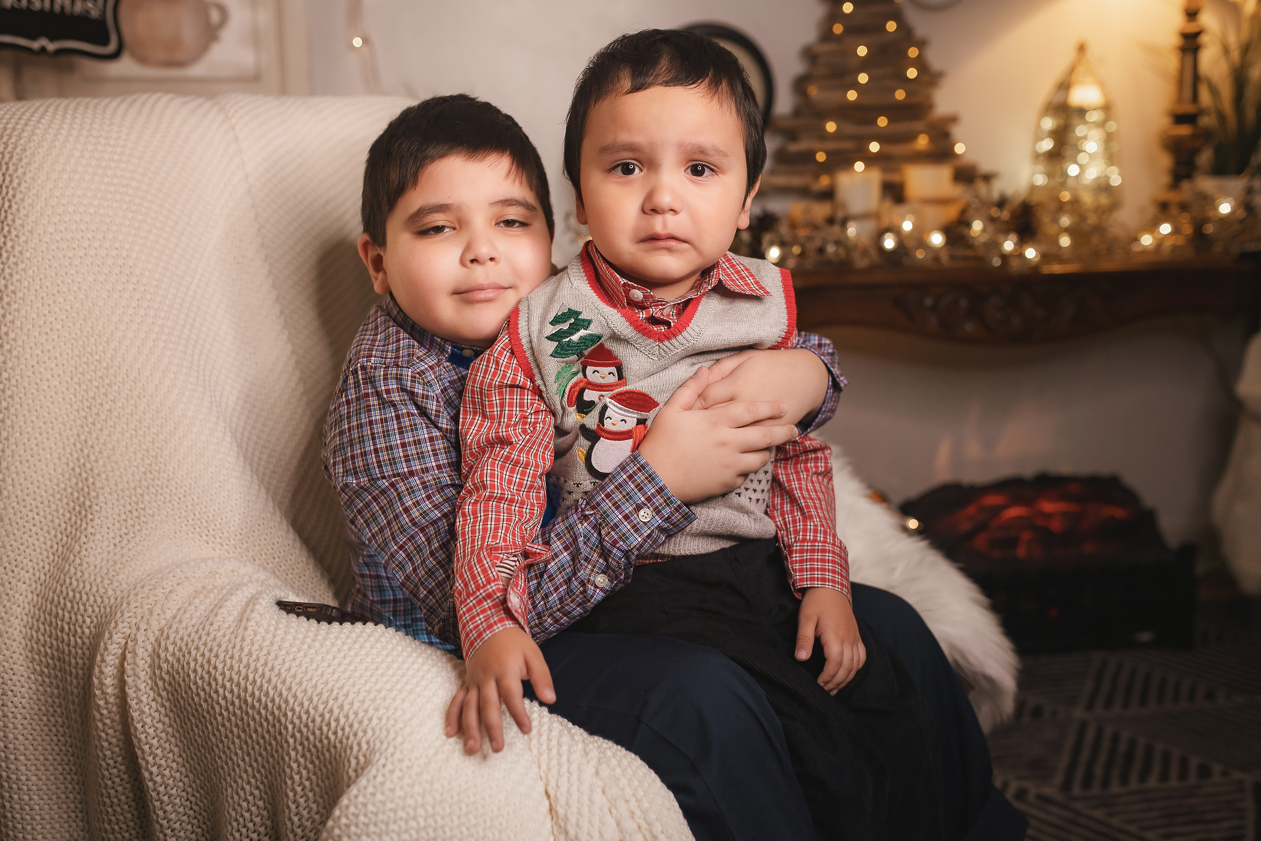 11.29.2020 Christmas Family Photoshoot 8. Wedding family event photographer in Chicago Nick Yushevich