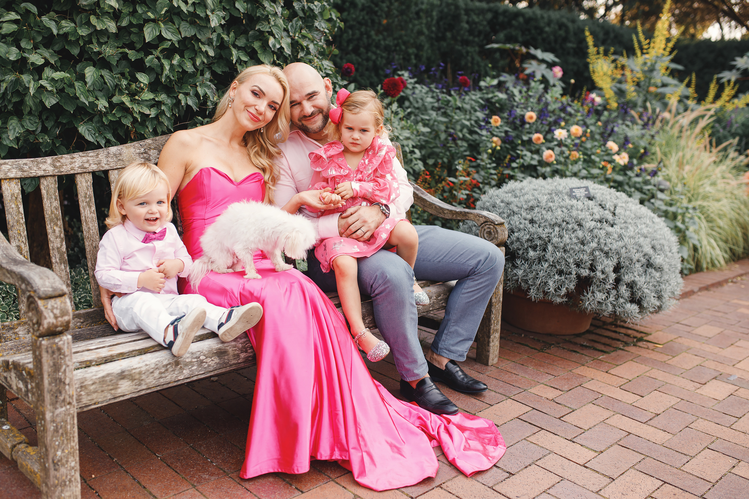 10.09.2020 Family photoshoot. Wedding family event photographer in Chicago Nick Yushevich